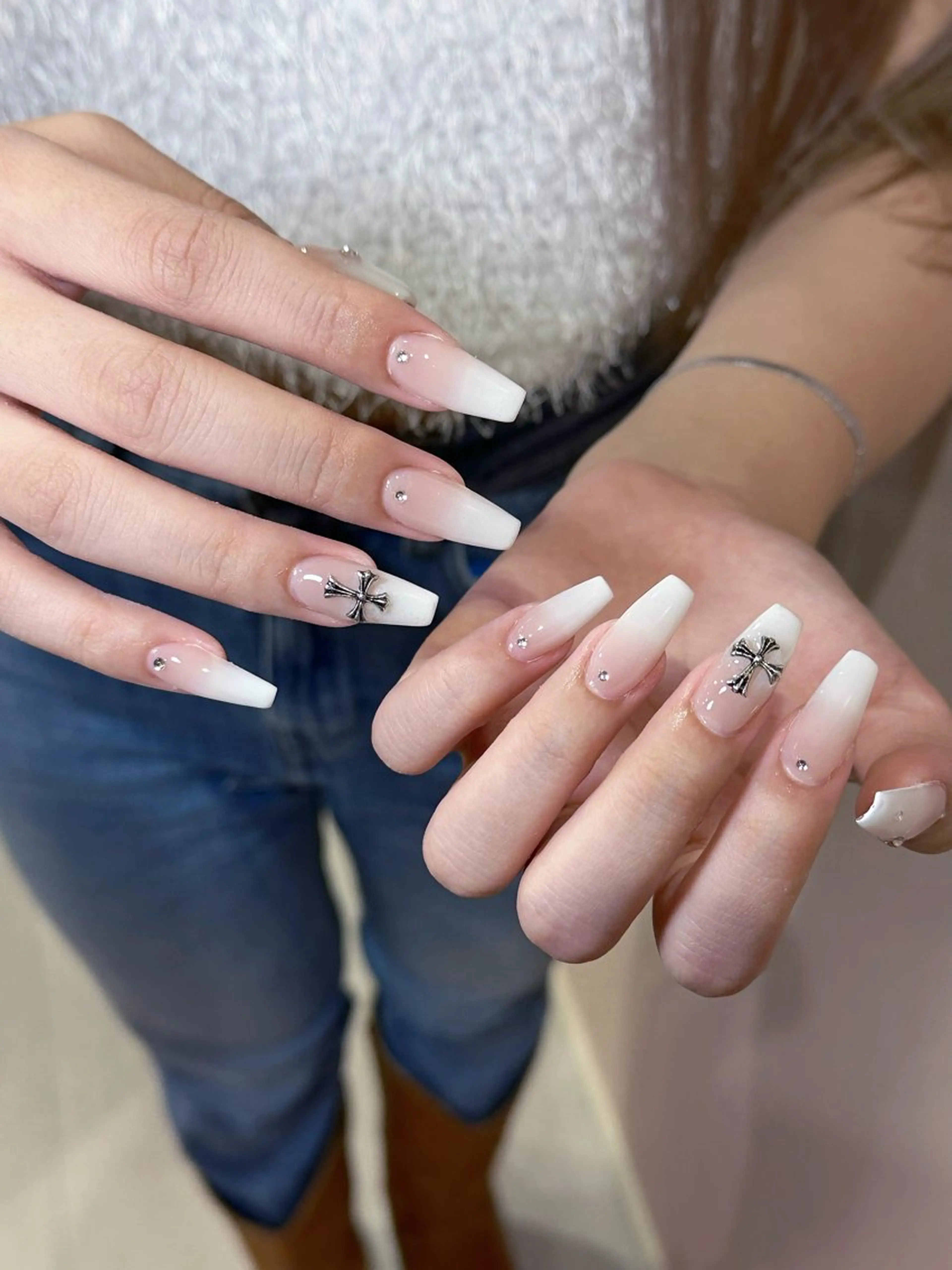 ネイル ハンドネイル Dark honey スカルプ専門原宿店のネイルデザイン