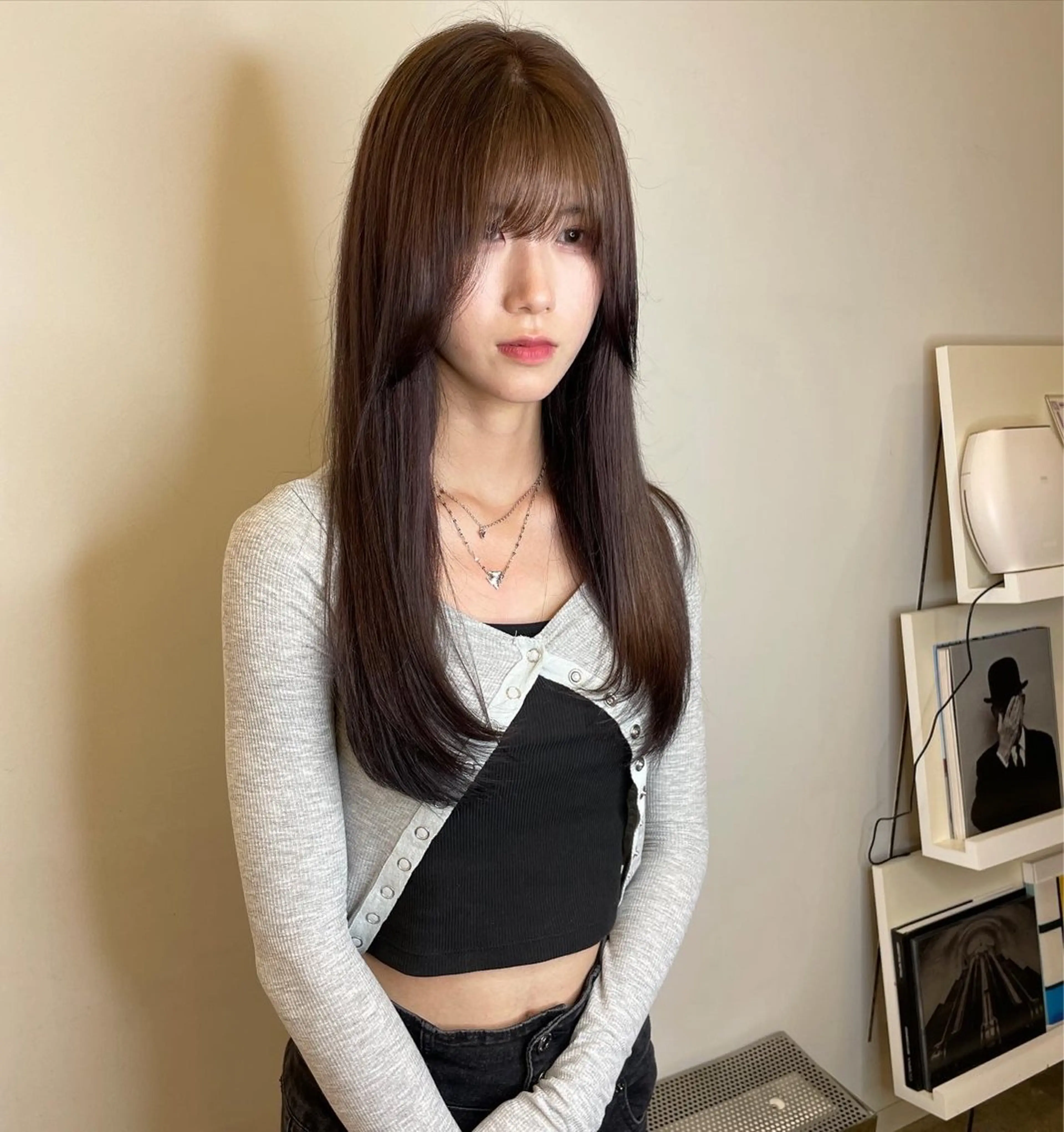 ロング LINE.ai所属・mei／周南 ／ぷつっと／レイヤーのヘアスタイル