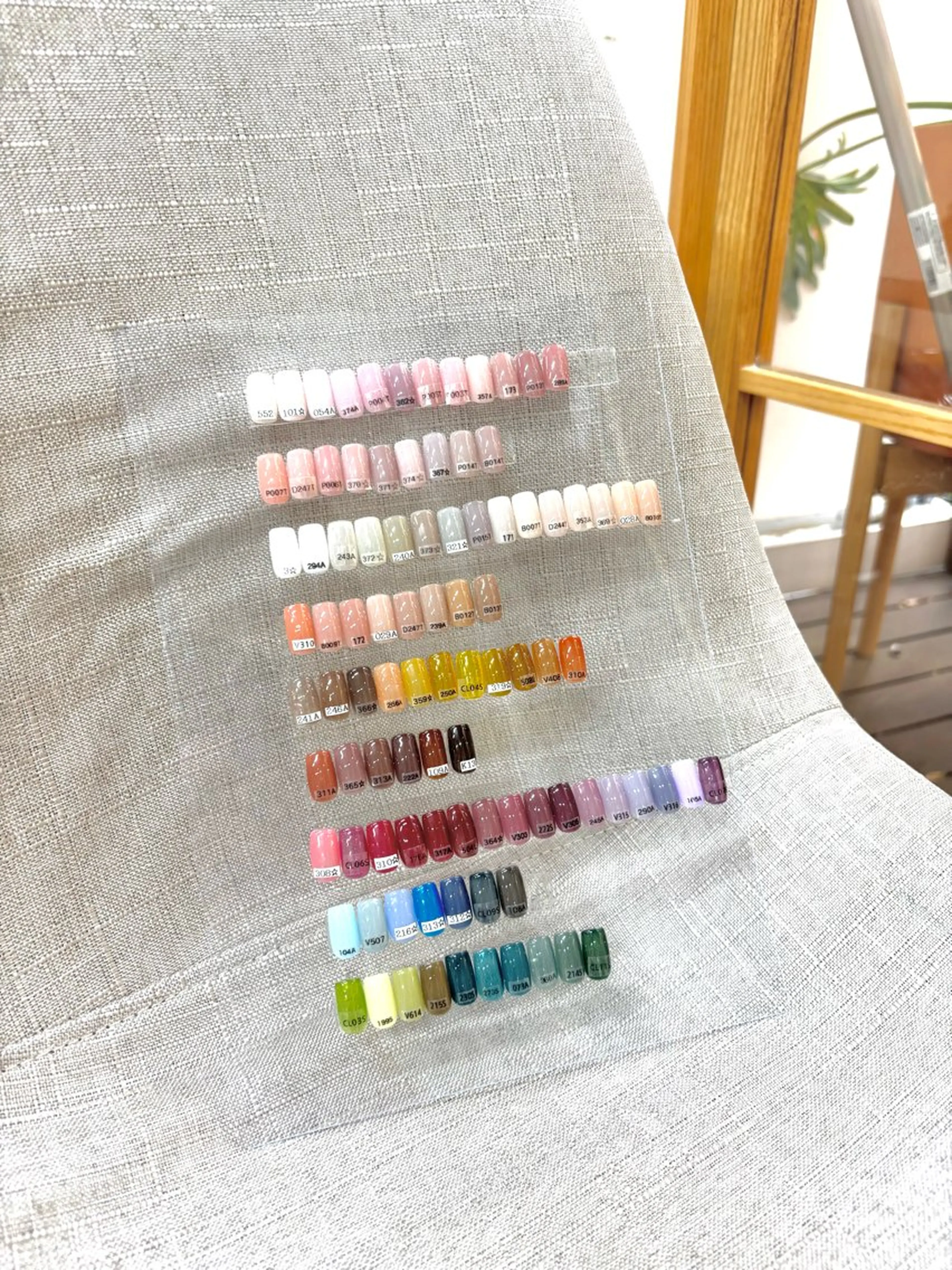 ネイル ワンカラーネイル 2byMAXBEAUTY所属・渡辺 つぐみのネイルデザイン