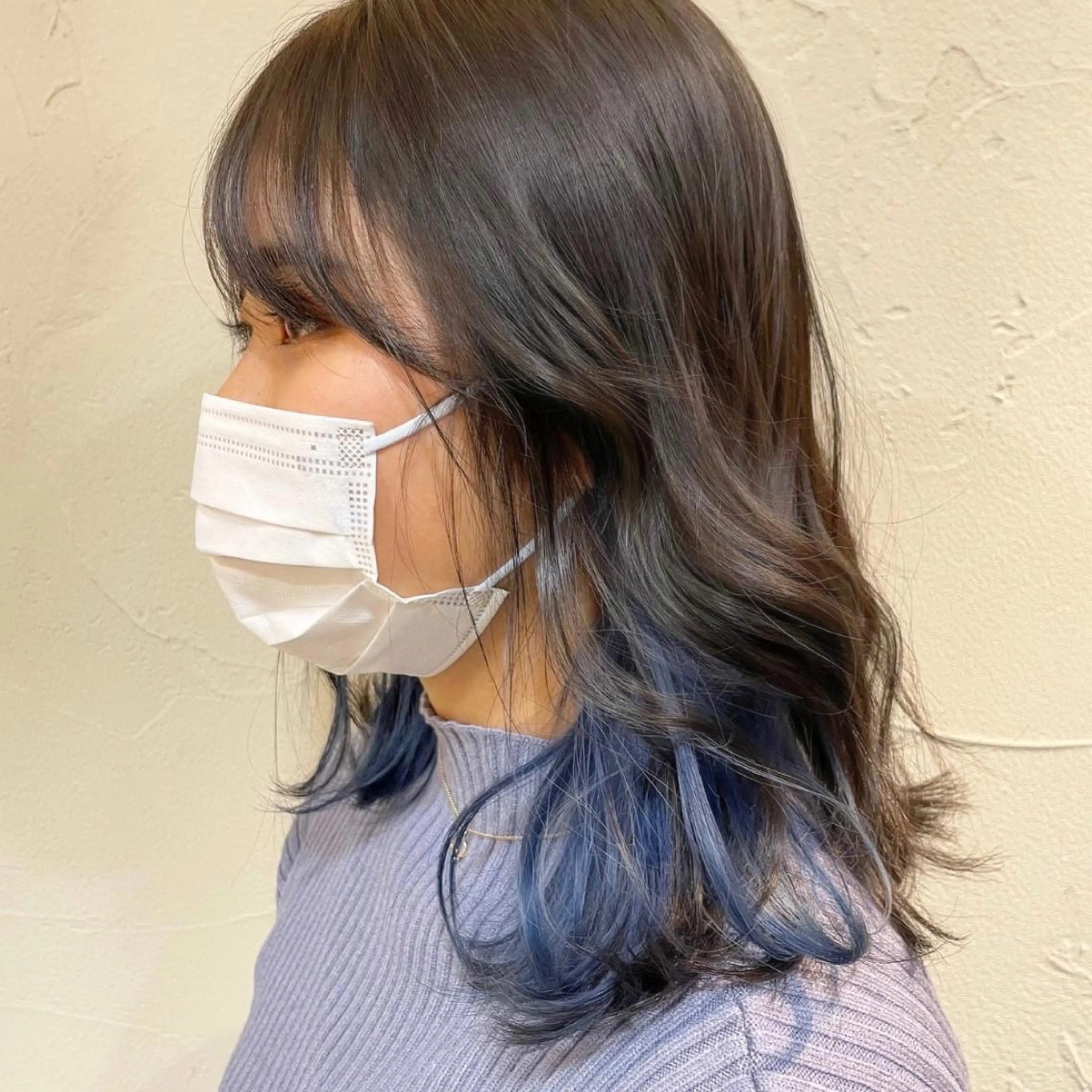 ミディアム カラー ブリーチ ブルーカラー ヘアカラー HARUKI MINATO Japan SENDAI所属・🌈【透明感・韓国 ヘア】がっきー🌈のヘアスタイル