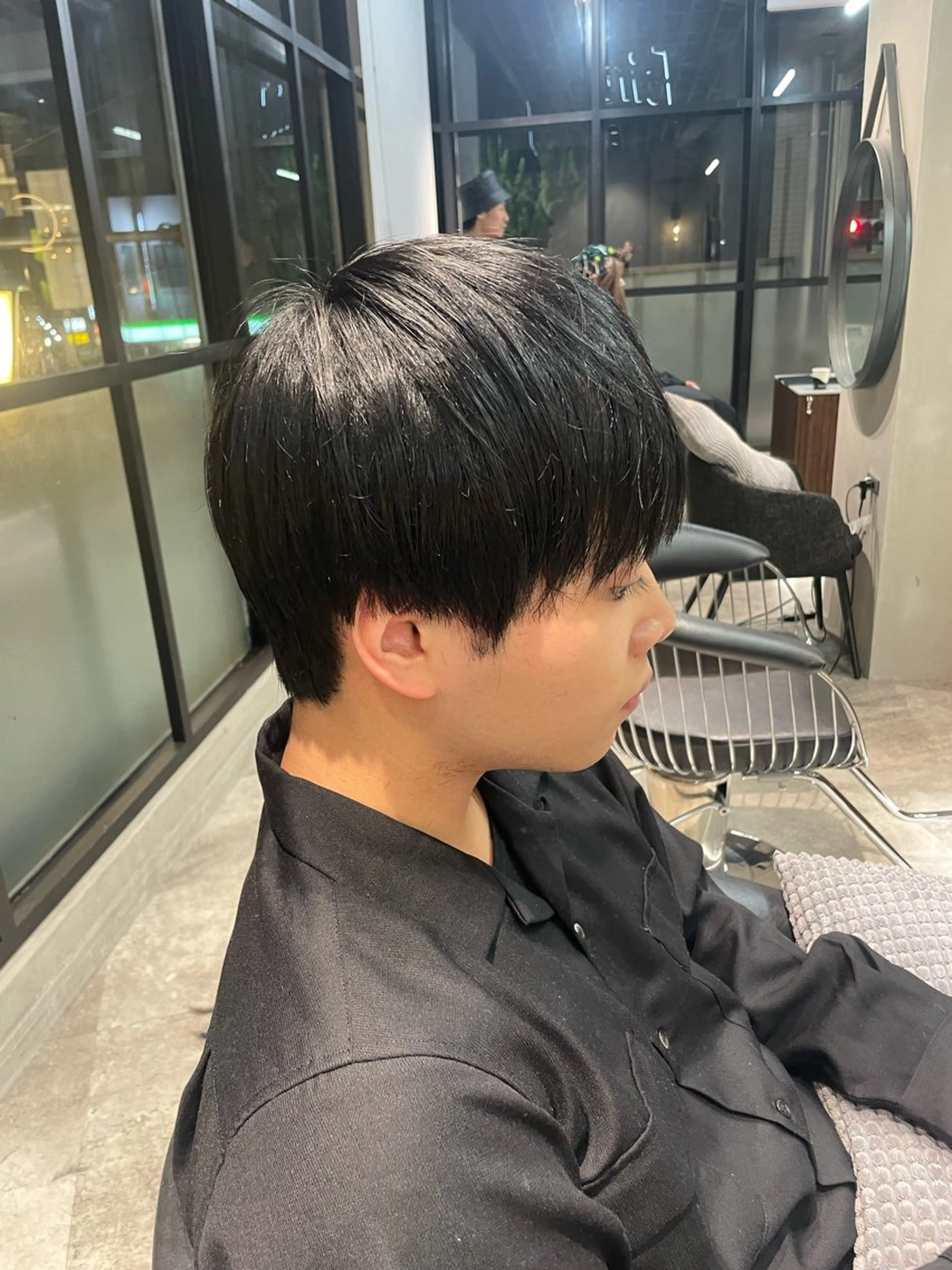 メンズ Toiro 新宿所属・新宿/新宿三丁目 yuinaのヘアスタイル