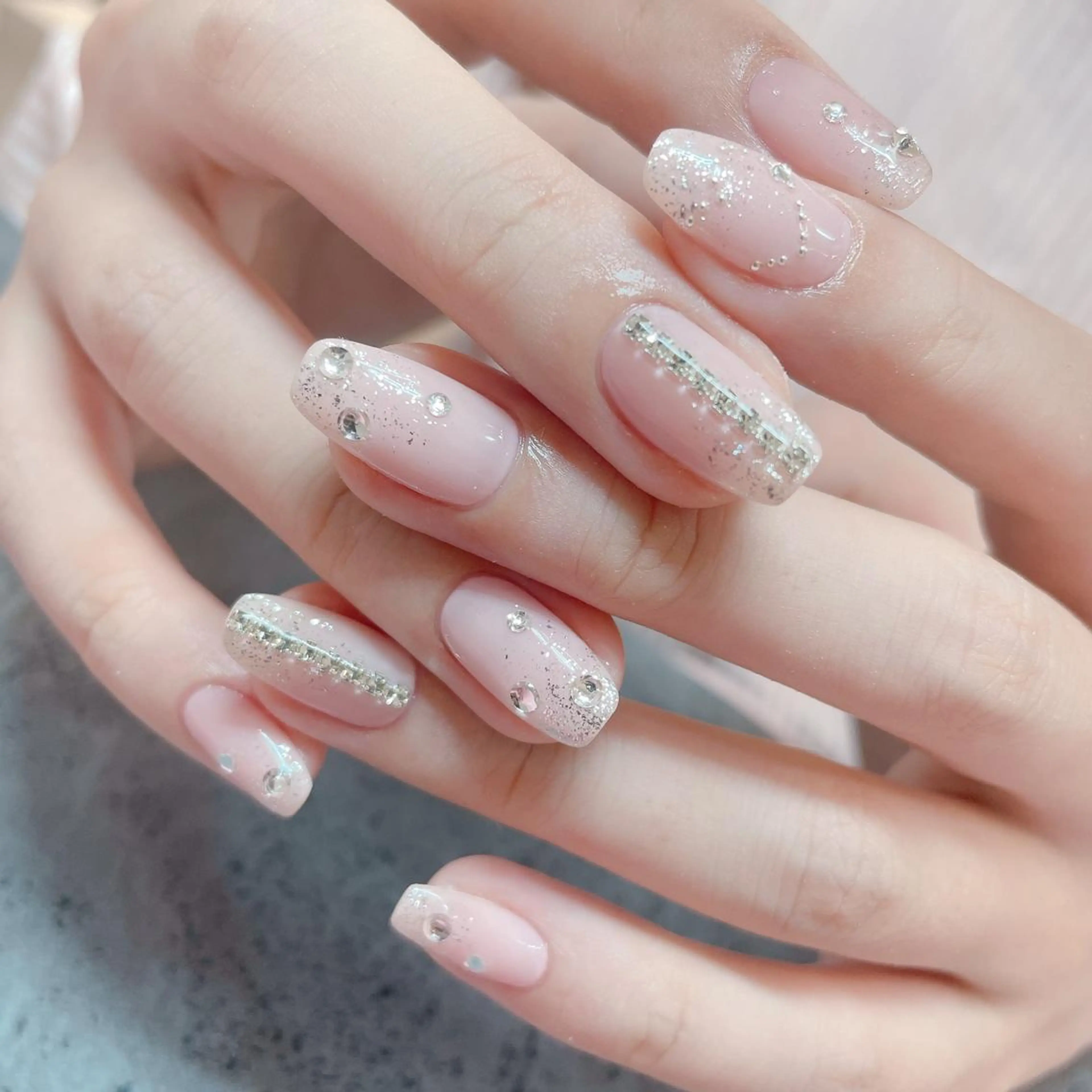 ネイル バニーアイズ　ネイル ニューオータニ博多店のネイルデザイン