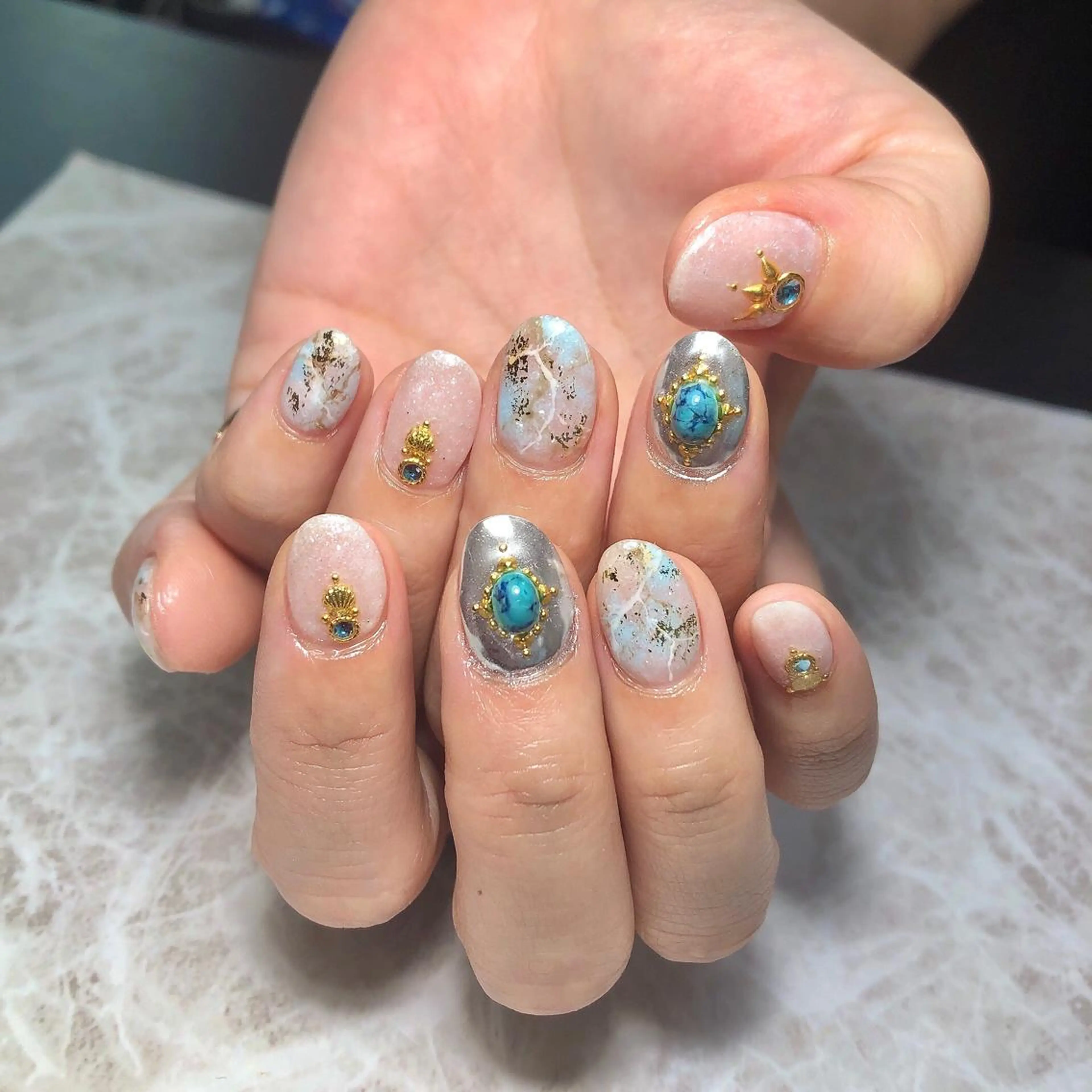 ネイル ニュアンスネイル 夏ネイル しば まなみのネイルデザイン