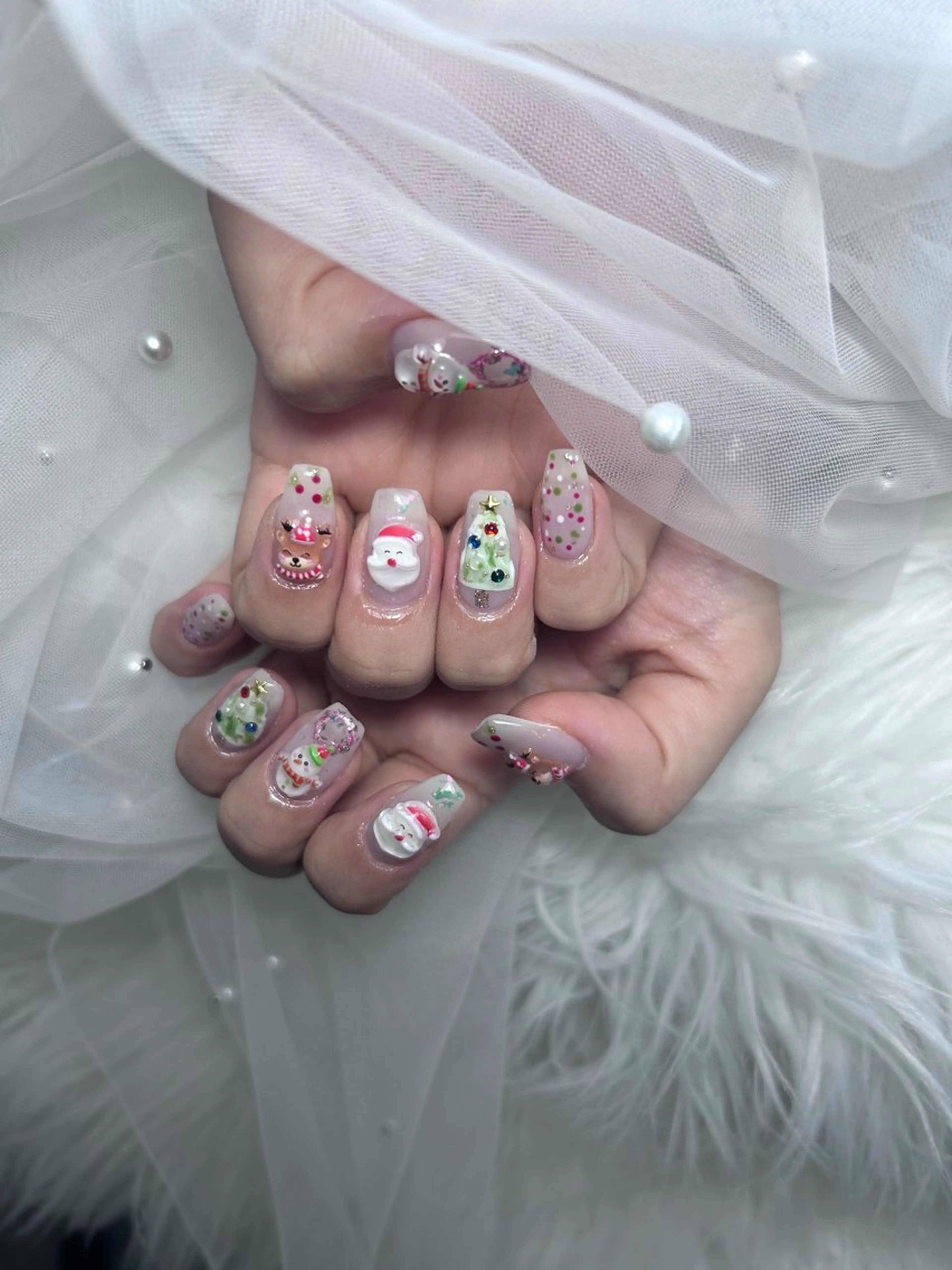 ネイル アートネイル 桜ネイル フレンチネイル ガラスフレンチ グラデーション ハンドネイル ハンドケア 🌈 Laule'aのネイルデザイン