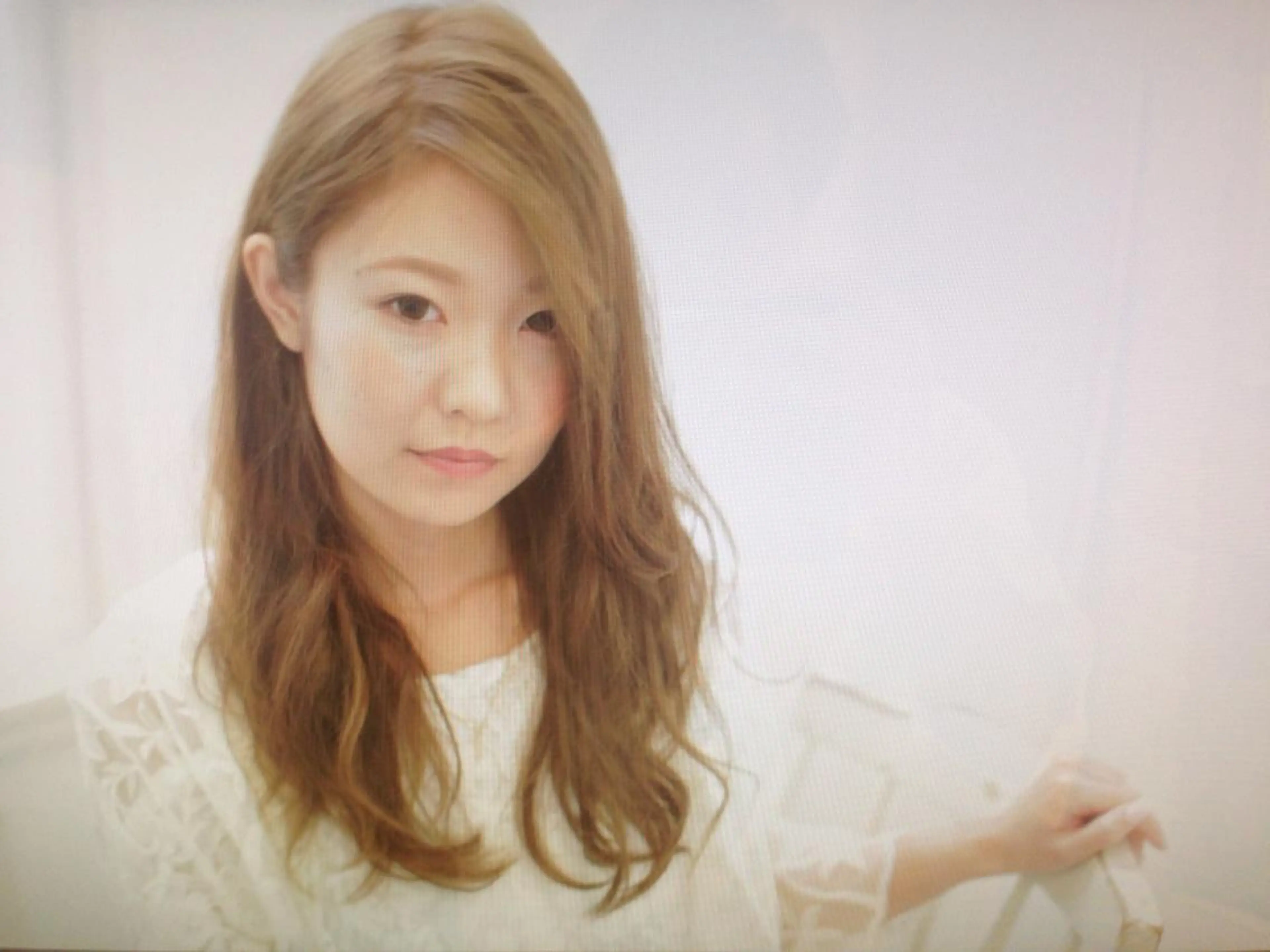 ミディアム セミロング ロング カラー アッシュ ブルーカラー ブルーアッシュ Lee東三国 店長 谷辻誠志のヘアスタイル