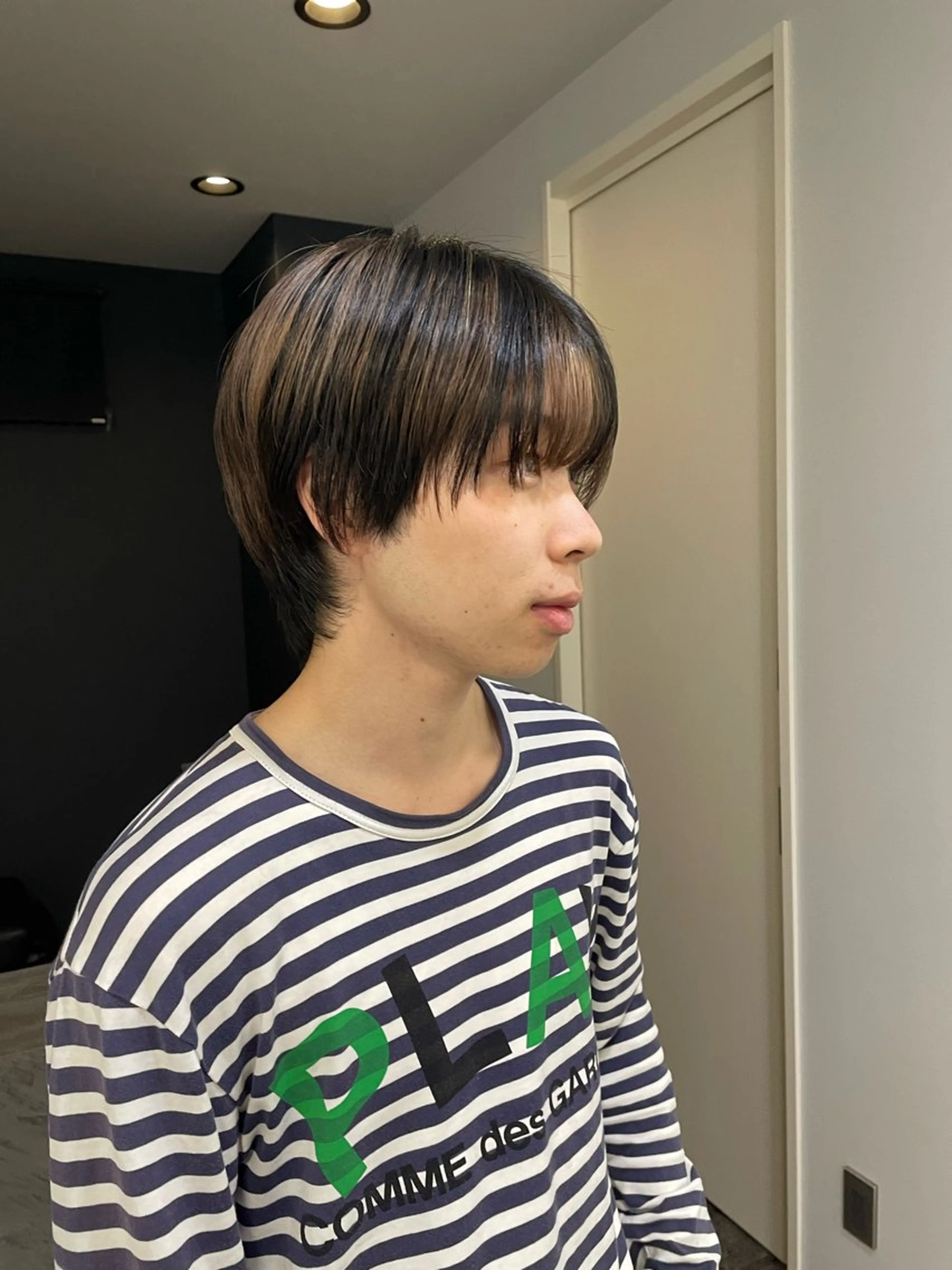 ショート カラー メンズ ベージュカラー ブラウンカラー ブラウンベージュ デザインカラー ヘアカラー men'scut募集 /艶カラー/上杉健太のヘアスタイル