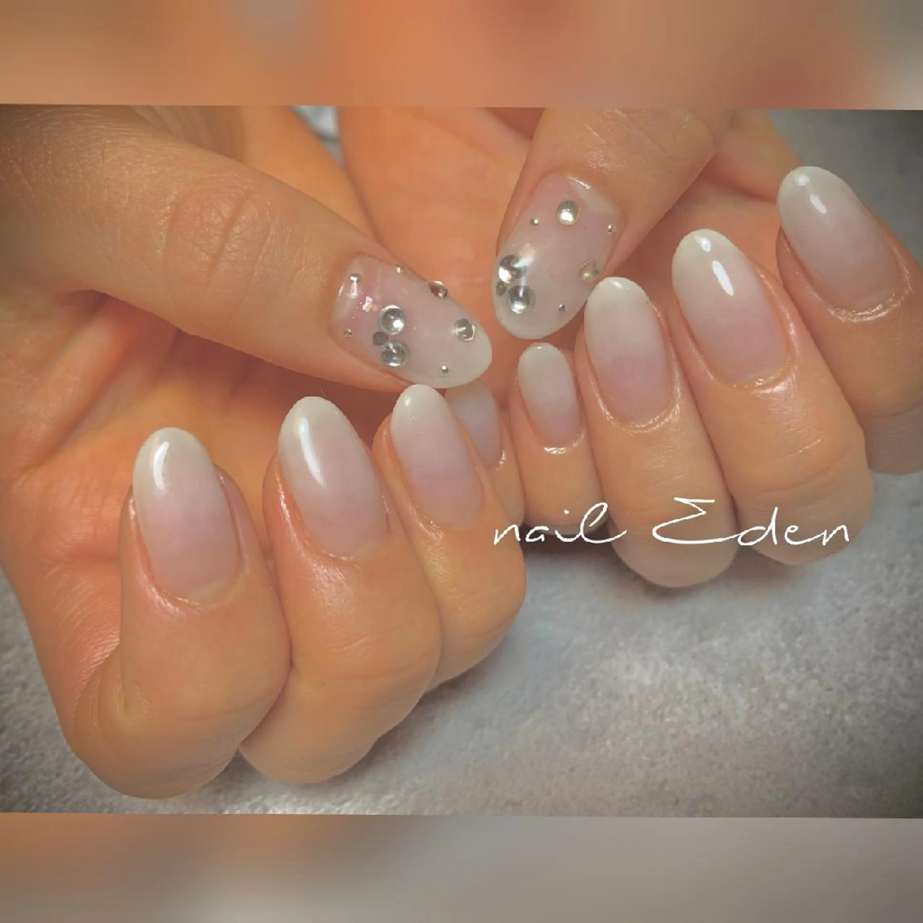 ネイル アートネイル グラデーション 韓国ネイル 持ち込み ワンカラーネイル ハンドネイル ハンドケア Eden　private nail saron所属・Eden ♾️のネイルデザイン