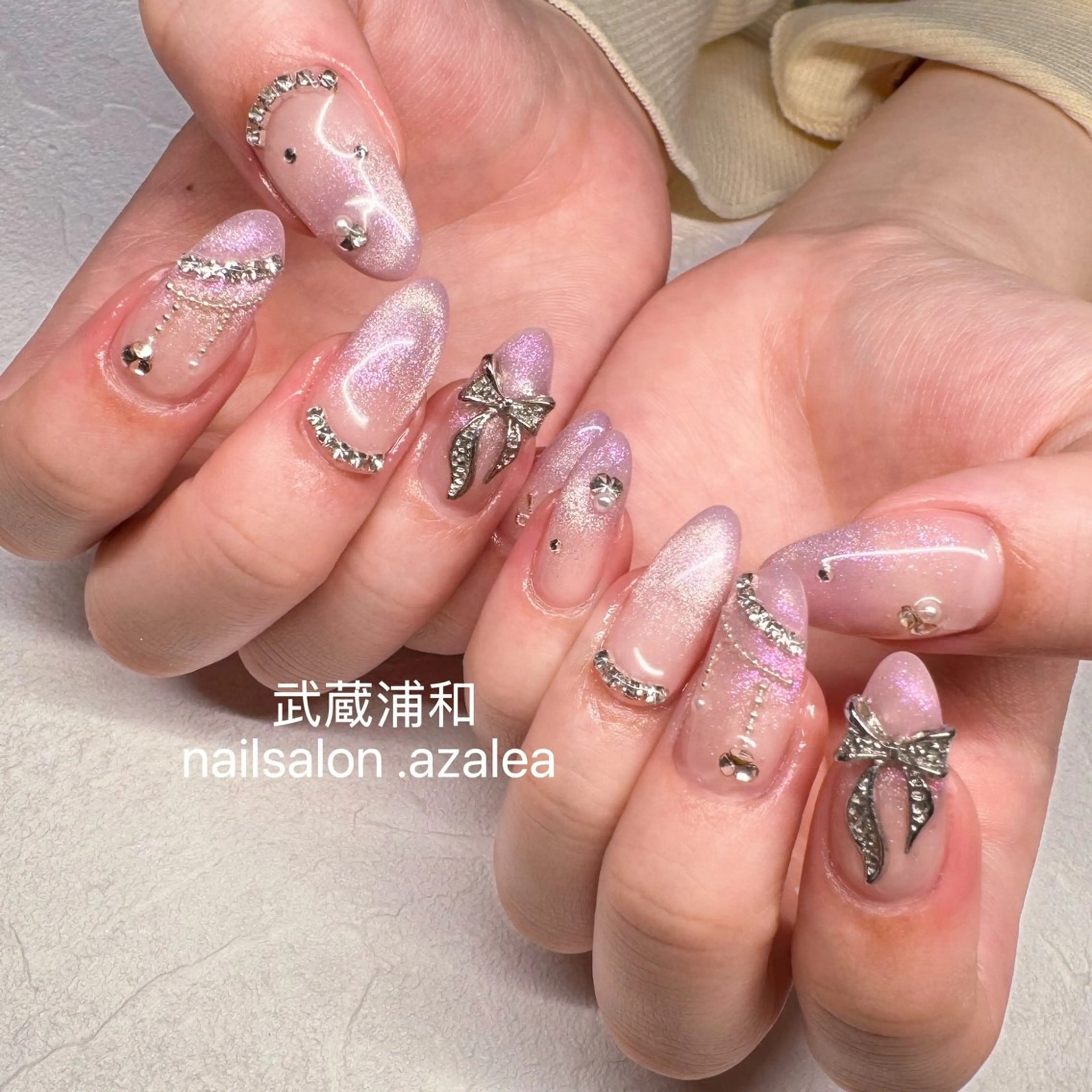 ネイル ハンドネイル R inのネイルデザイン