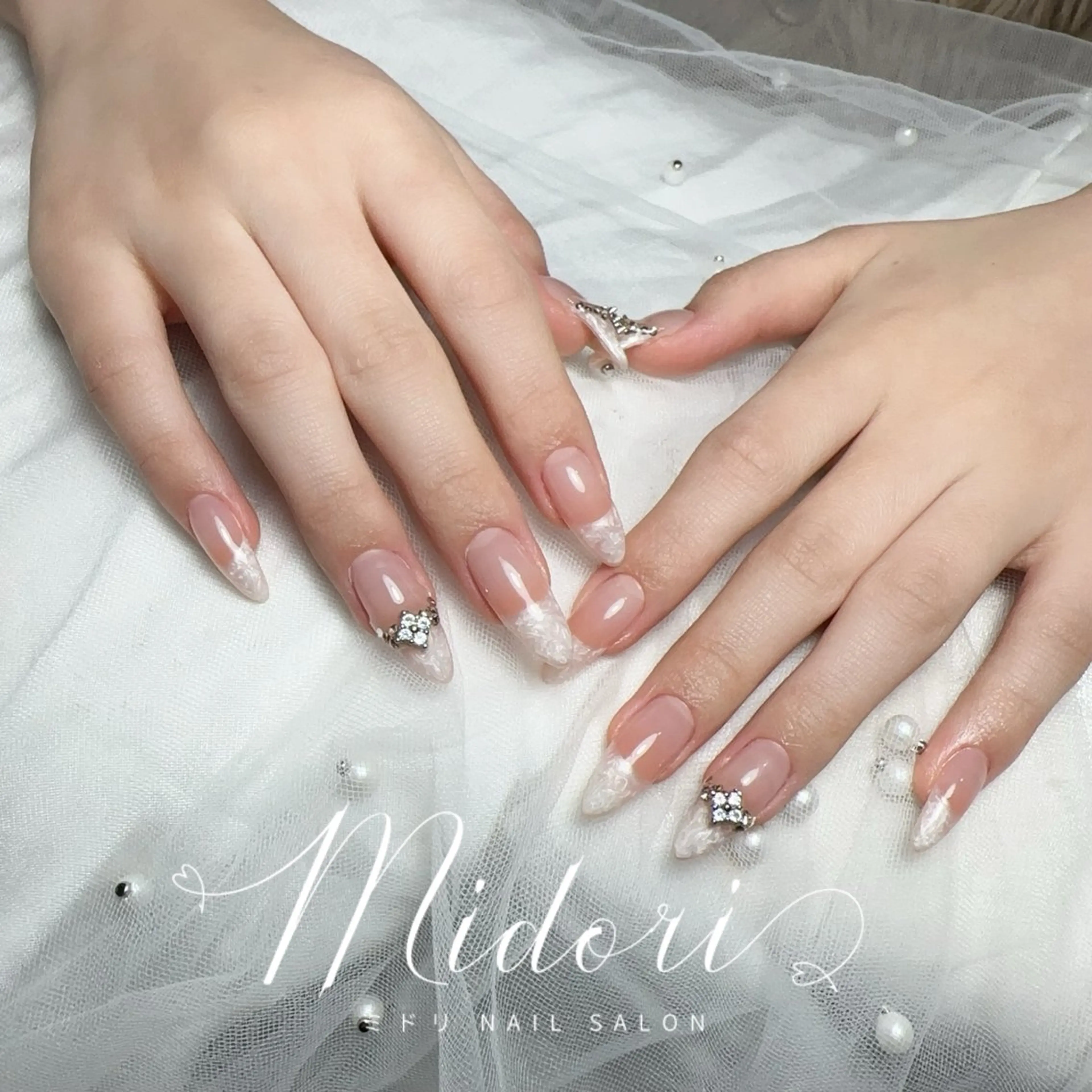 ネイル ハンドネイル ハンドケア M eiのネイルデザイン