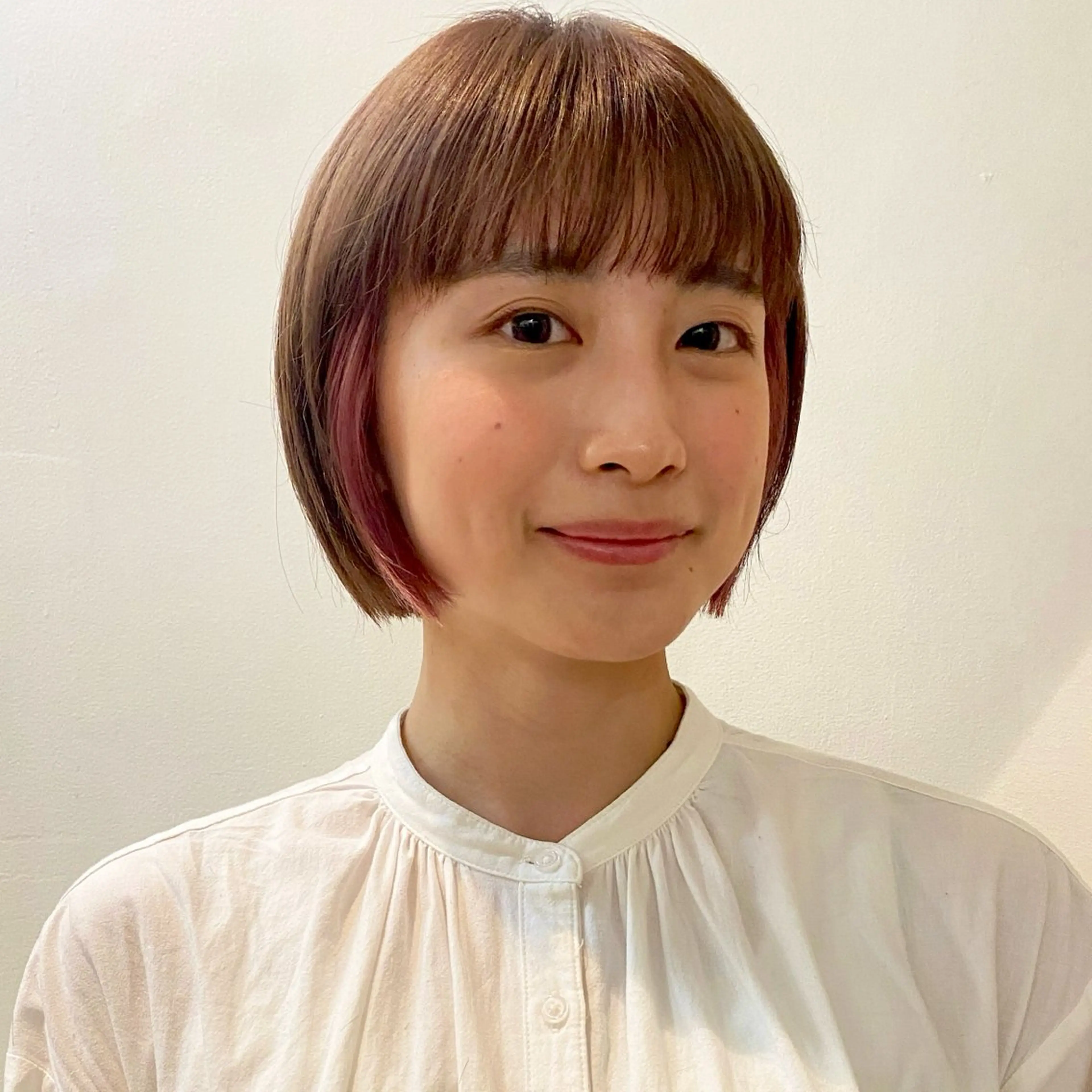 ショート カラー カット ヘアカラー トリートメント Lilu しずくのヘアスタイル