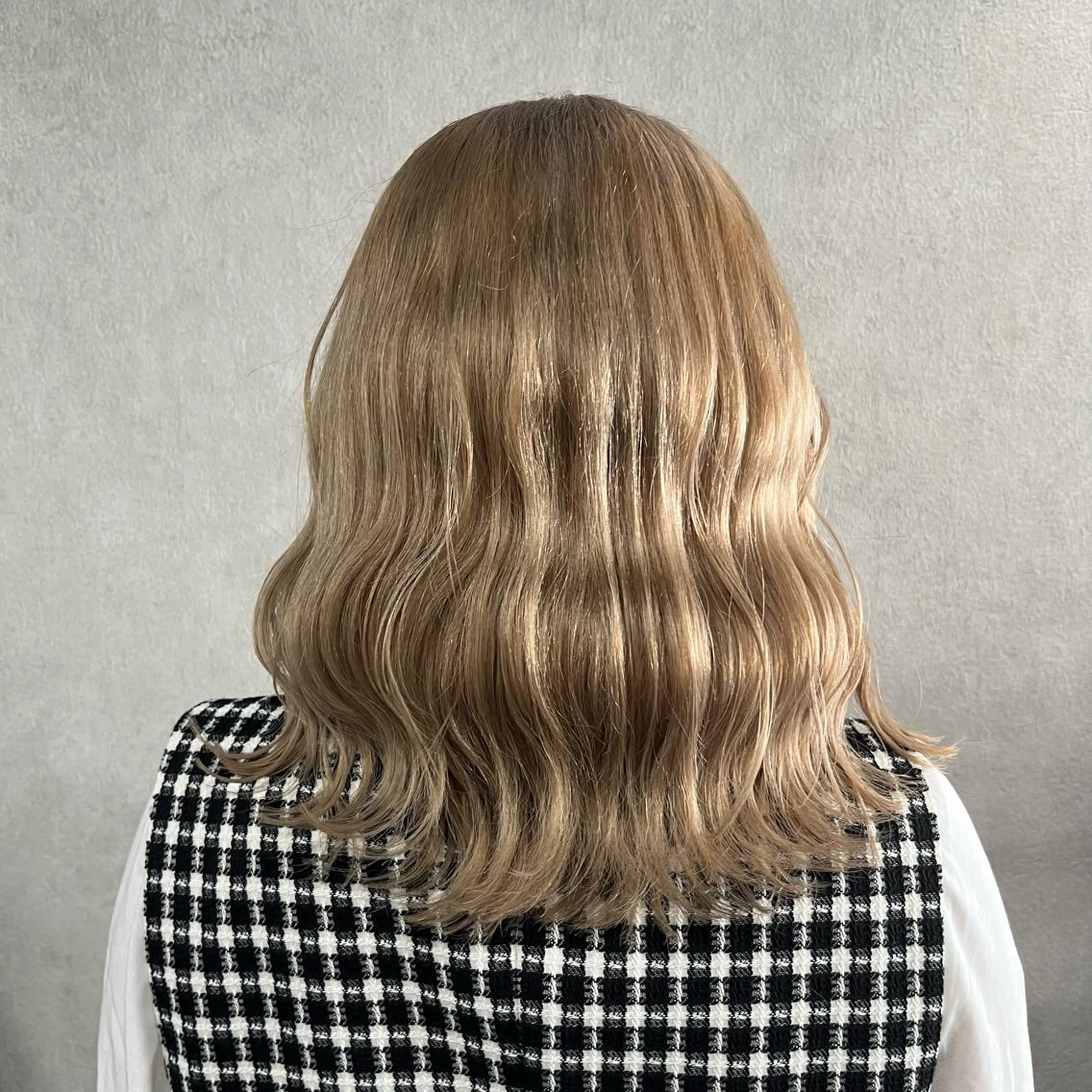 ミディアム カラー ヘアアレンジ est hair 池袋西口店所属・😈派手髪/ 地雷系 /　KALIN😈のヘアスタイル