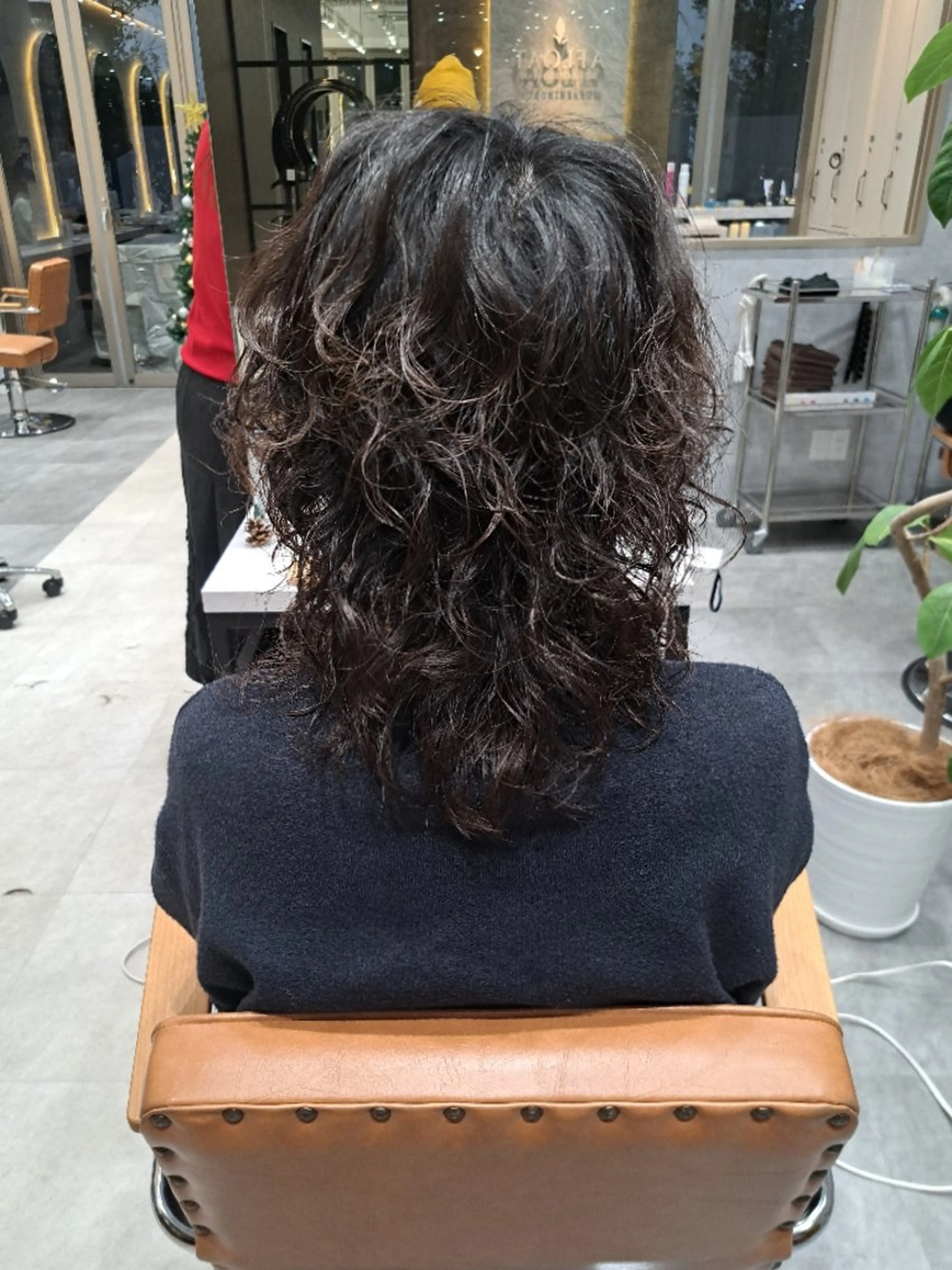 ミディアム ミディアムパーマ ウルフカット カット パーマ 関口 知佳のヘアスタイル