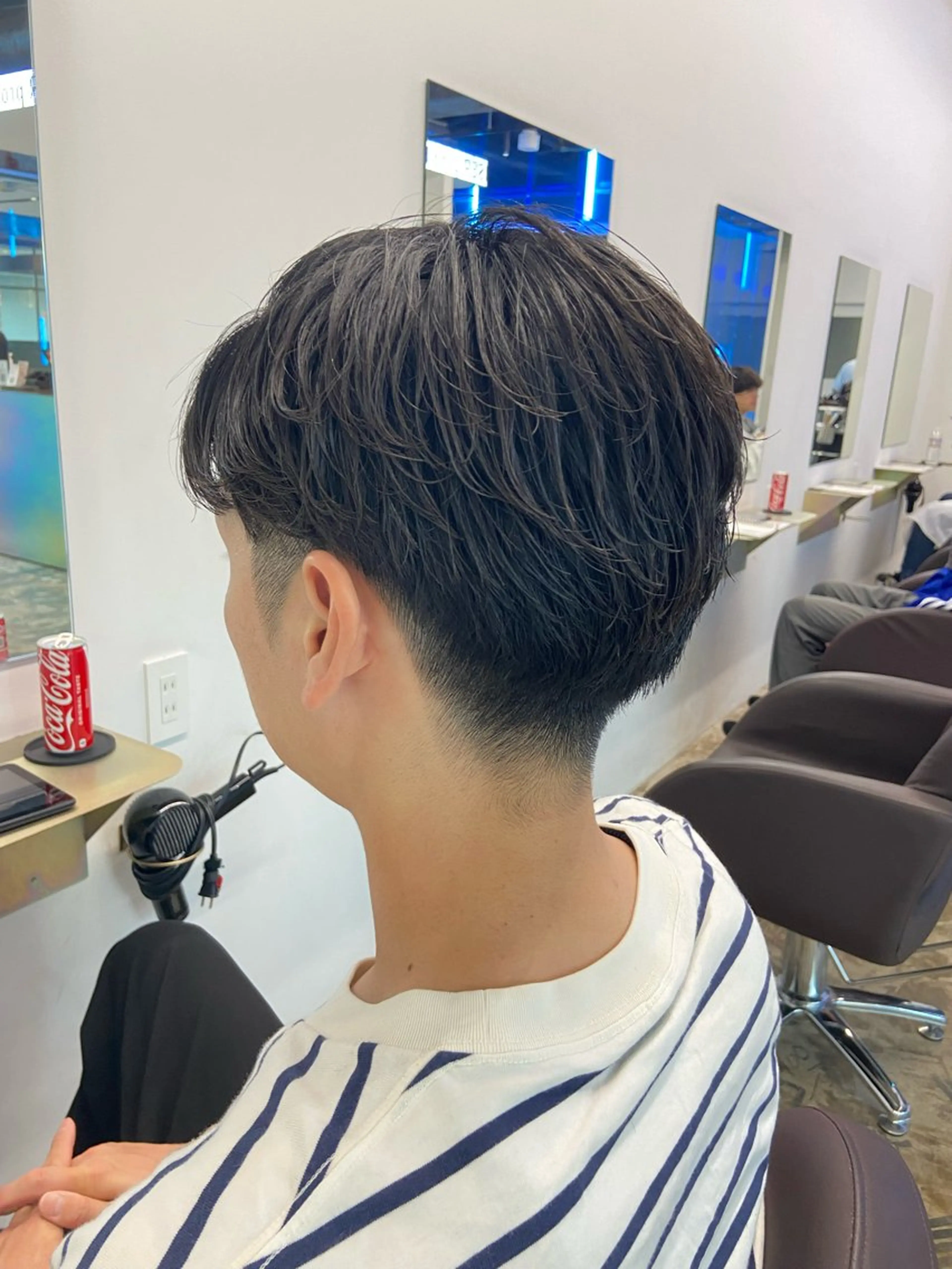 メンズ カット THE DAY TOKYO men's cut 表参道/青山所属・メンズセンターパート 外人風ヘア/KOTAのヘアスタイル