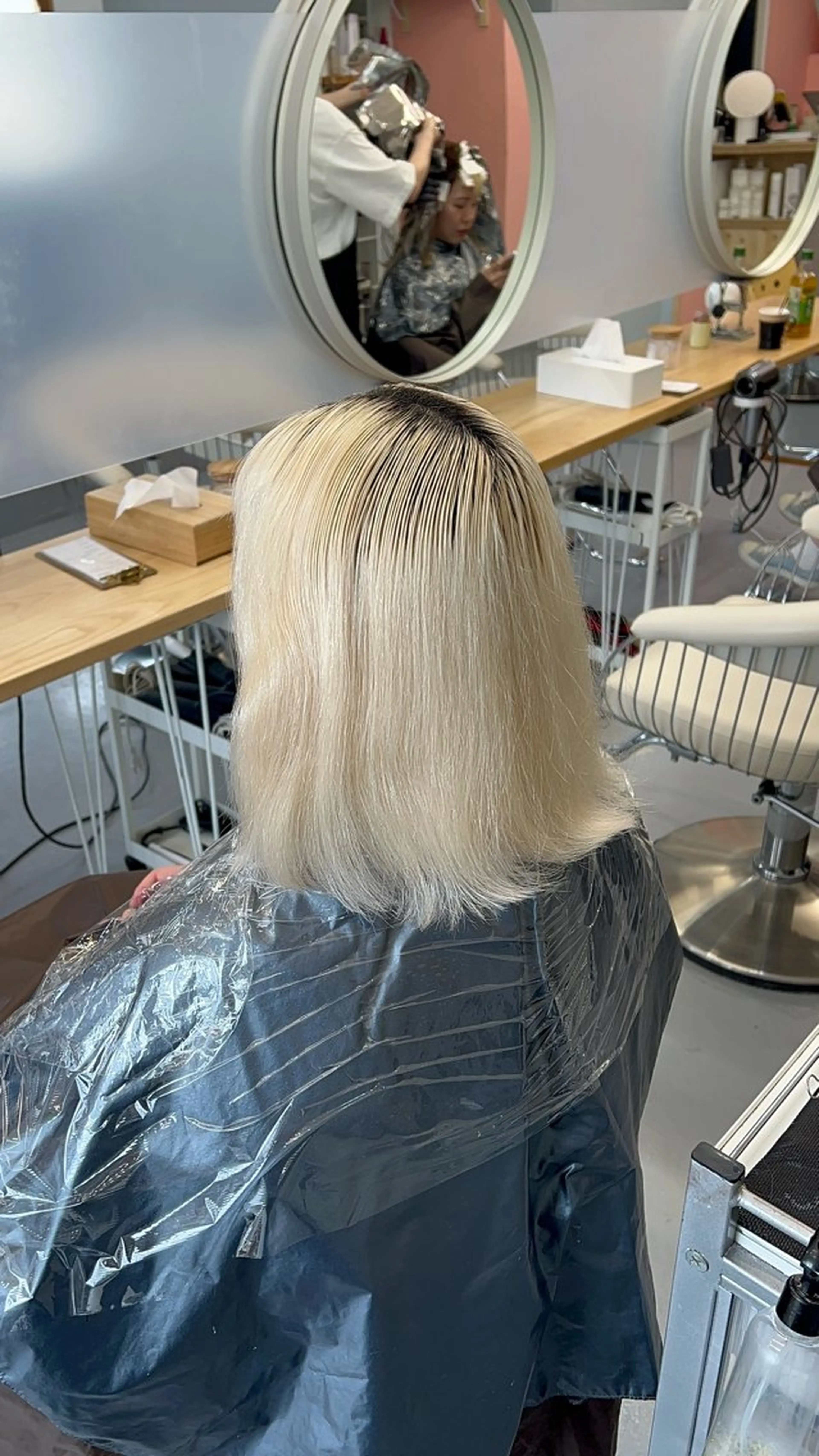 セミロング カラー メンズ メンズブリーチ ブリーチ soi所属・ケアブリーチ/ツヤ髪 /ハイトーン/西村のヘアスタイル