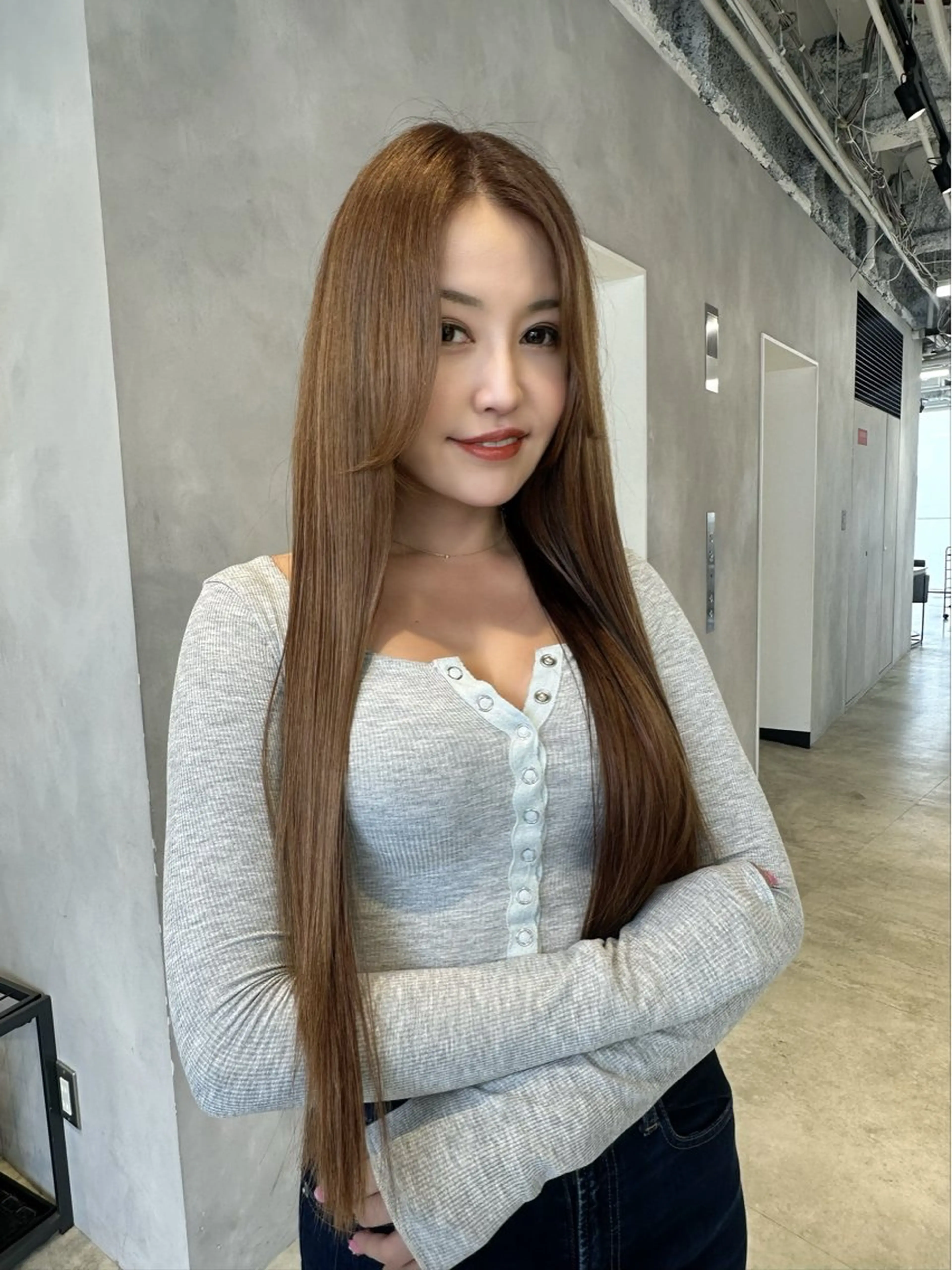 ロング カラー ベージュカラー ブリーチ 透明感カラー ダブルカラー ブリーチなしカラー カット ヘアカラー トリートメント ベージュ🧸🤎/ブ リーチ/あかね🕊️のヘアスタイル