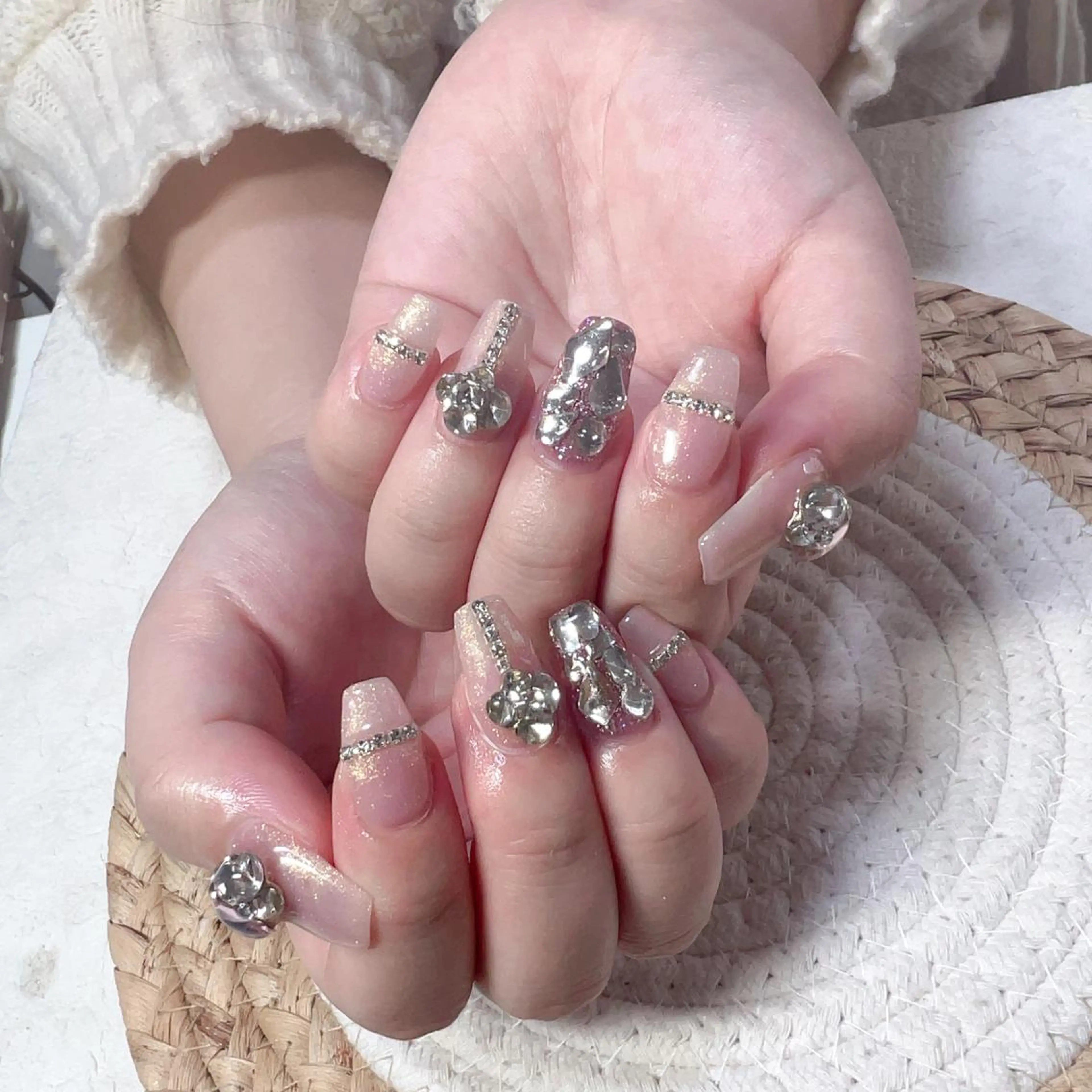 ネイル Maggie Nail🦩のネイルデザイン