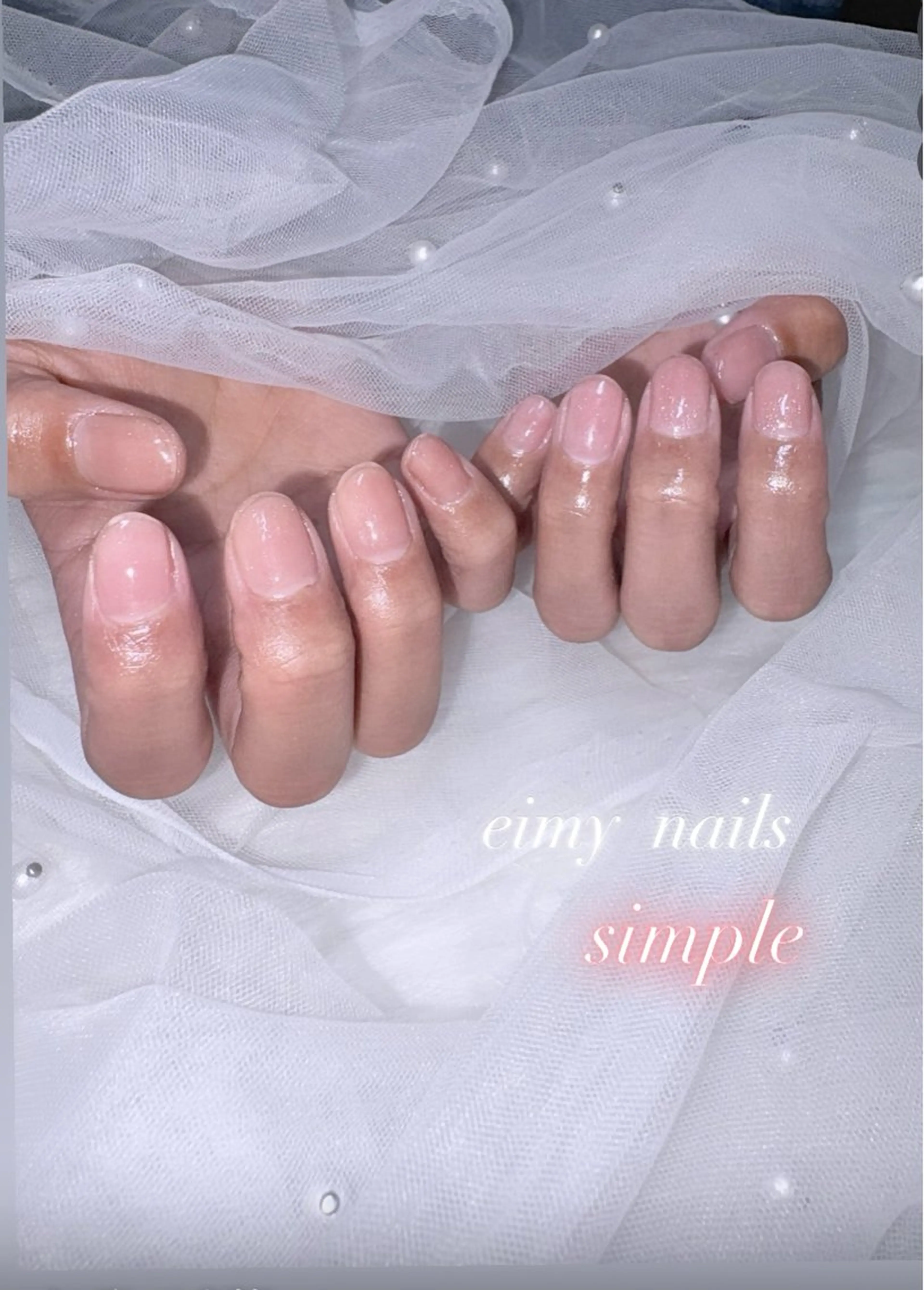 ネイル マグネットネイル マグネットワンカラー ワンカラーネイル シンプルネイル 春ネイル ハンドネイル 🤍eimy nails🤍所属・eimy nails♡のネイルデザイン