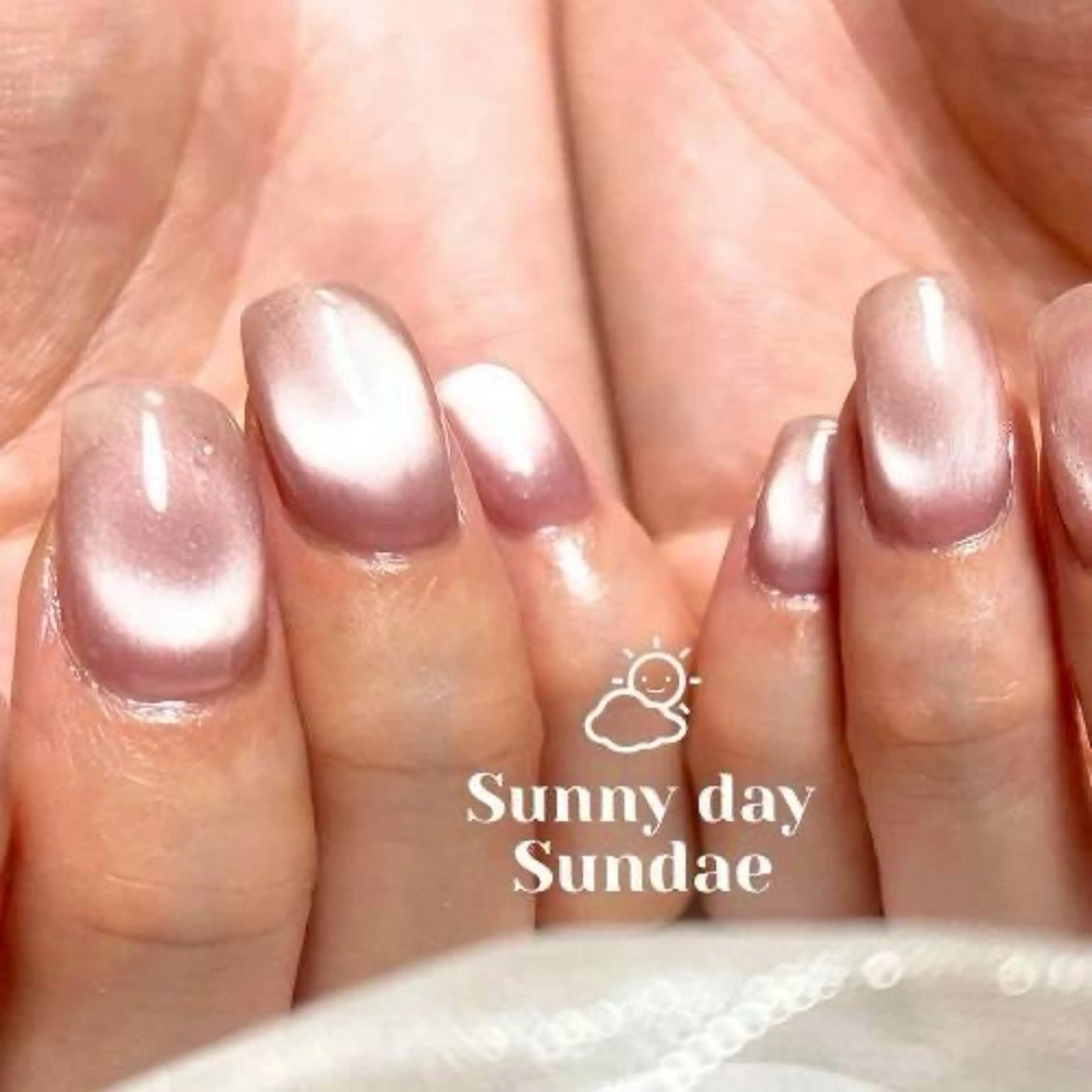 ネイル ジェルネイル マグネットネイル パラジェル ピンク ハンドネイル mako 🌷のネイルデザイン