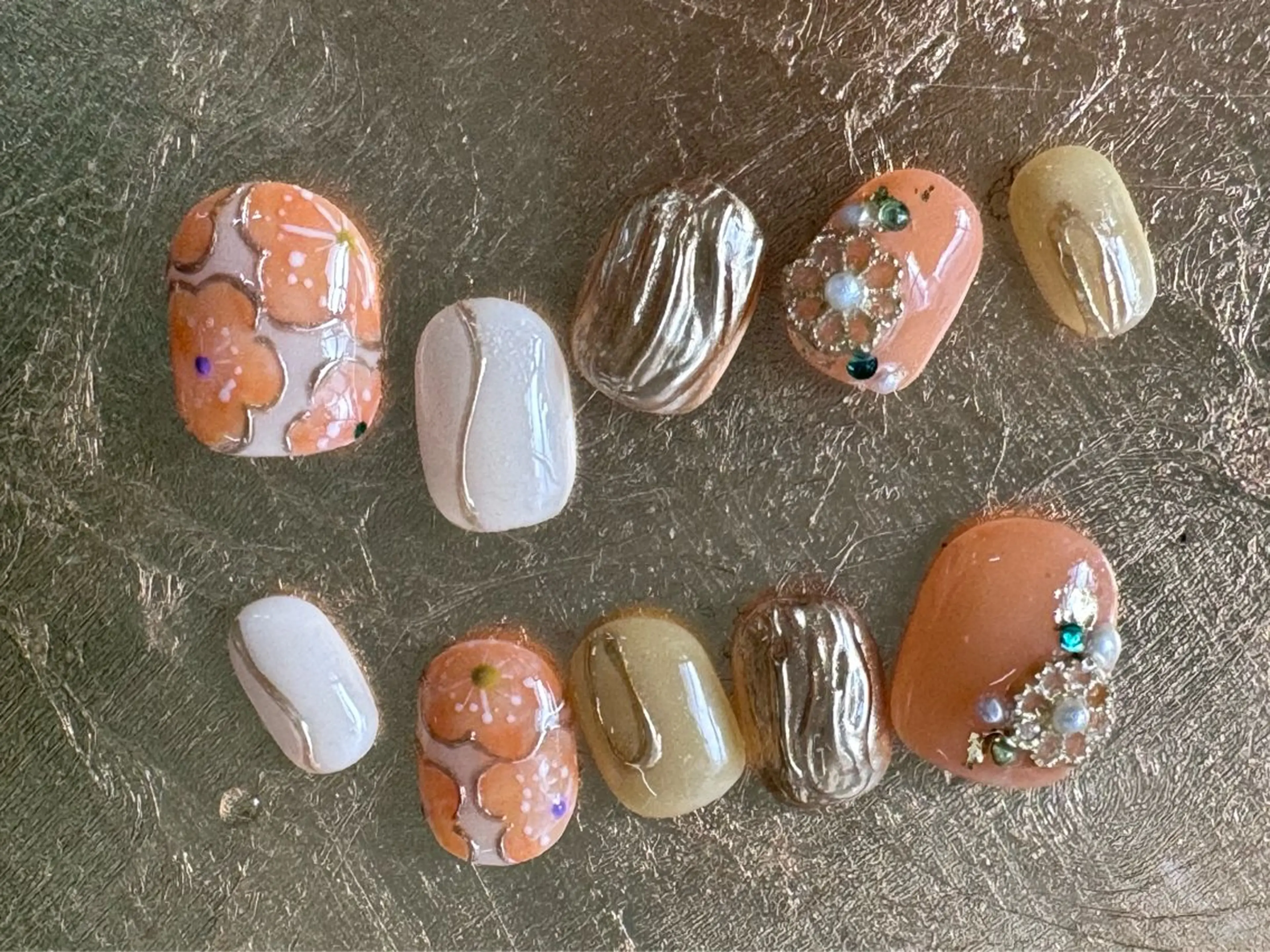 ネイル emunail maiのネイルデザイン