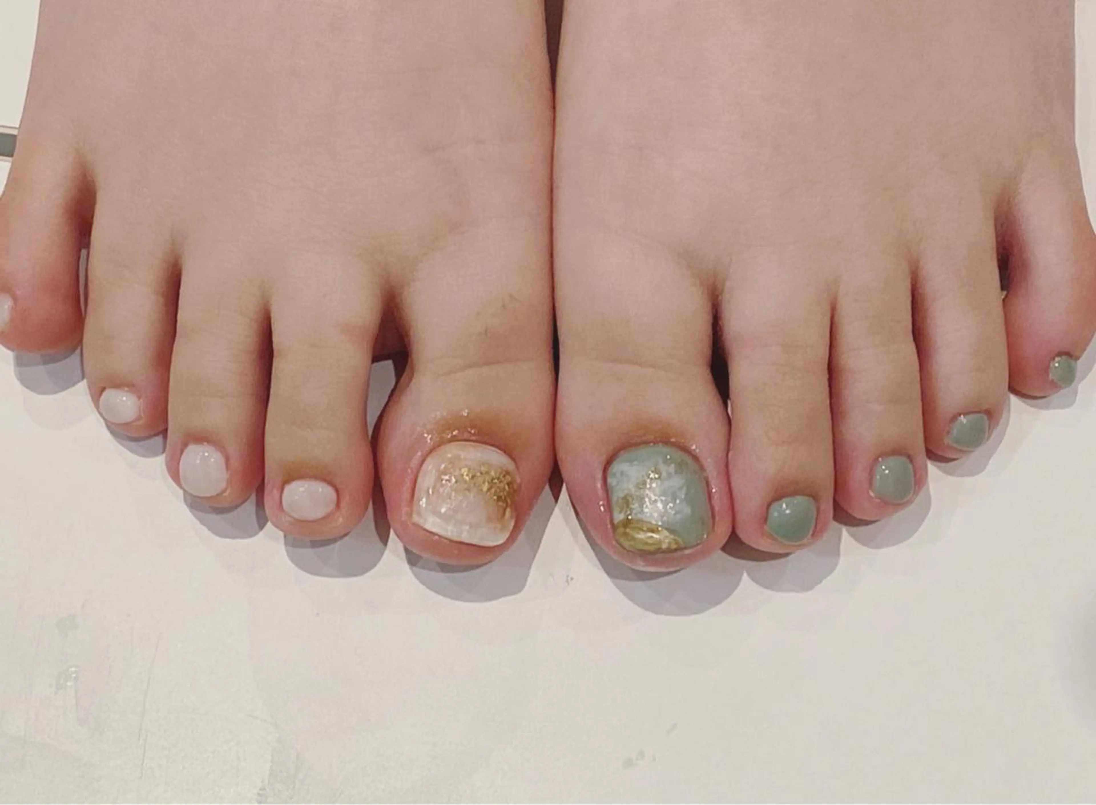 ネイル Nail Salon Coffret西中島店所属・coffret　酒井 萌のネイルデザイン