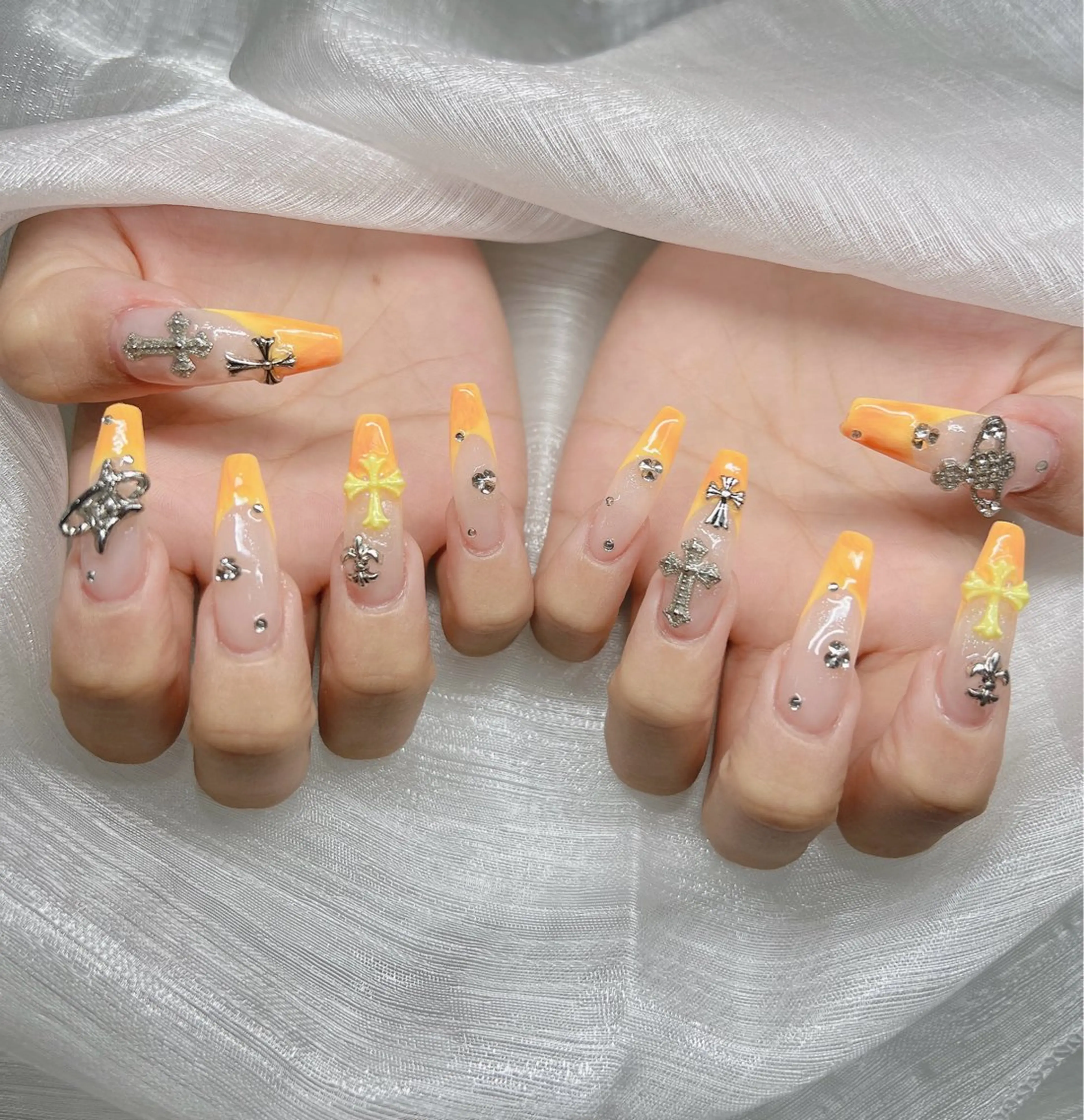 ネイル ハンドネイル Lee Nails チップ長さだし専門店のネイルデザイン