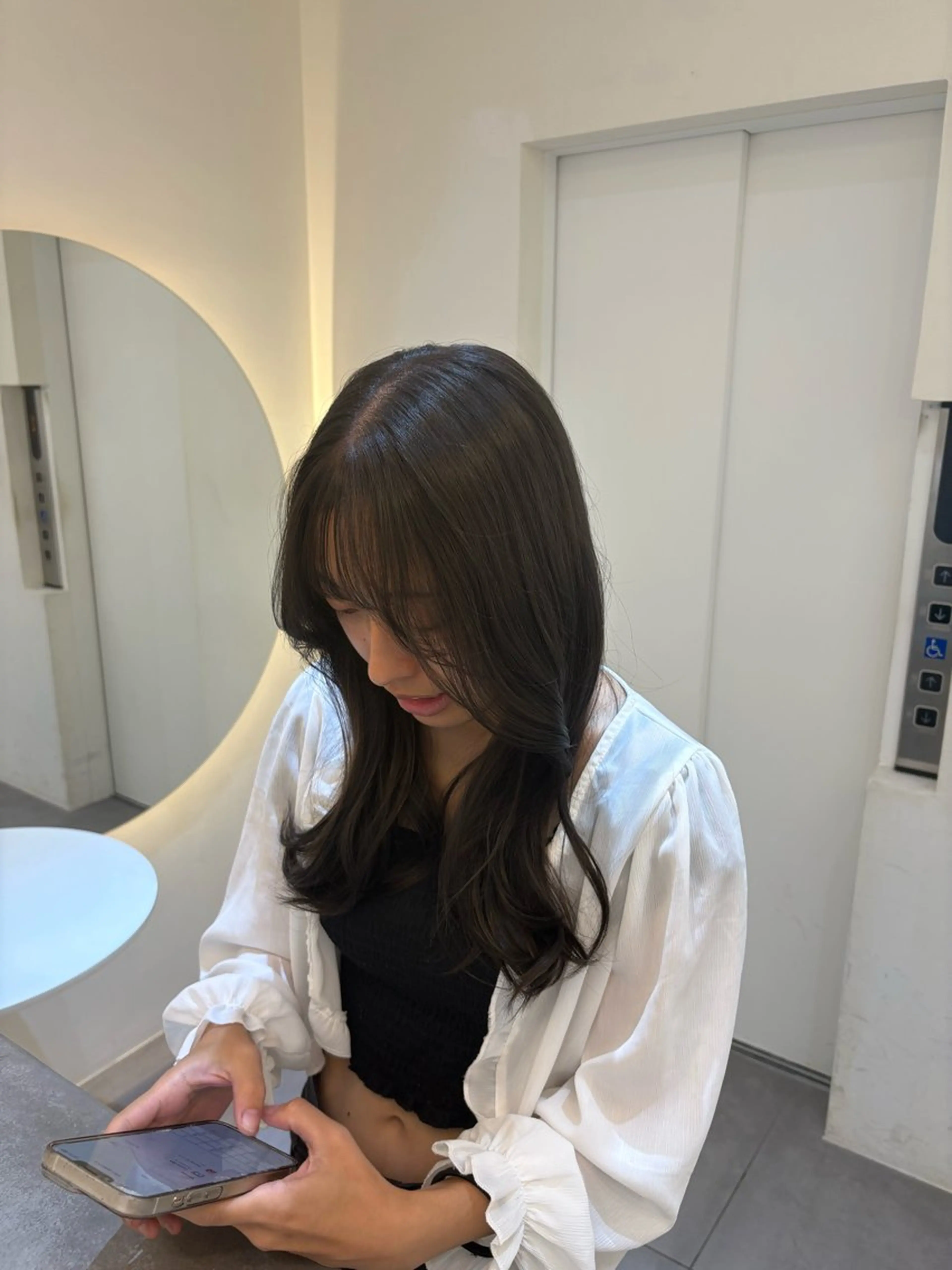 セミロング カラー ヘアカラー nok所属・レイヤー/ベージュ/ どますず🌺のヘアスタイル