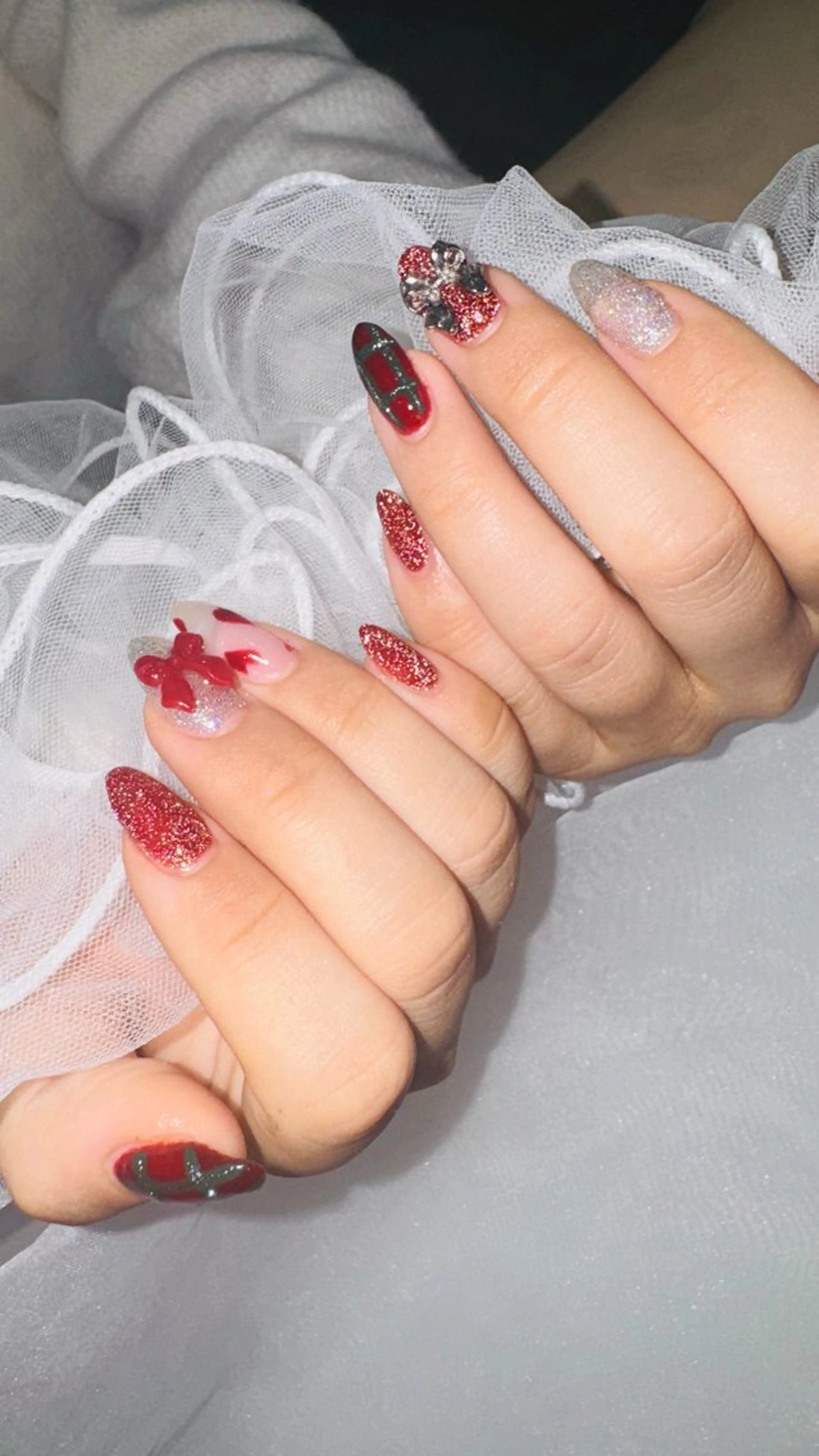 ネイル ハート nail salon　neige所属・向井 唯紀世のネイルデザイン