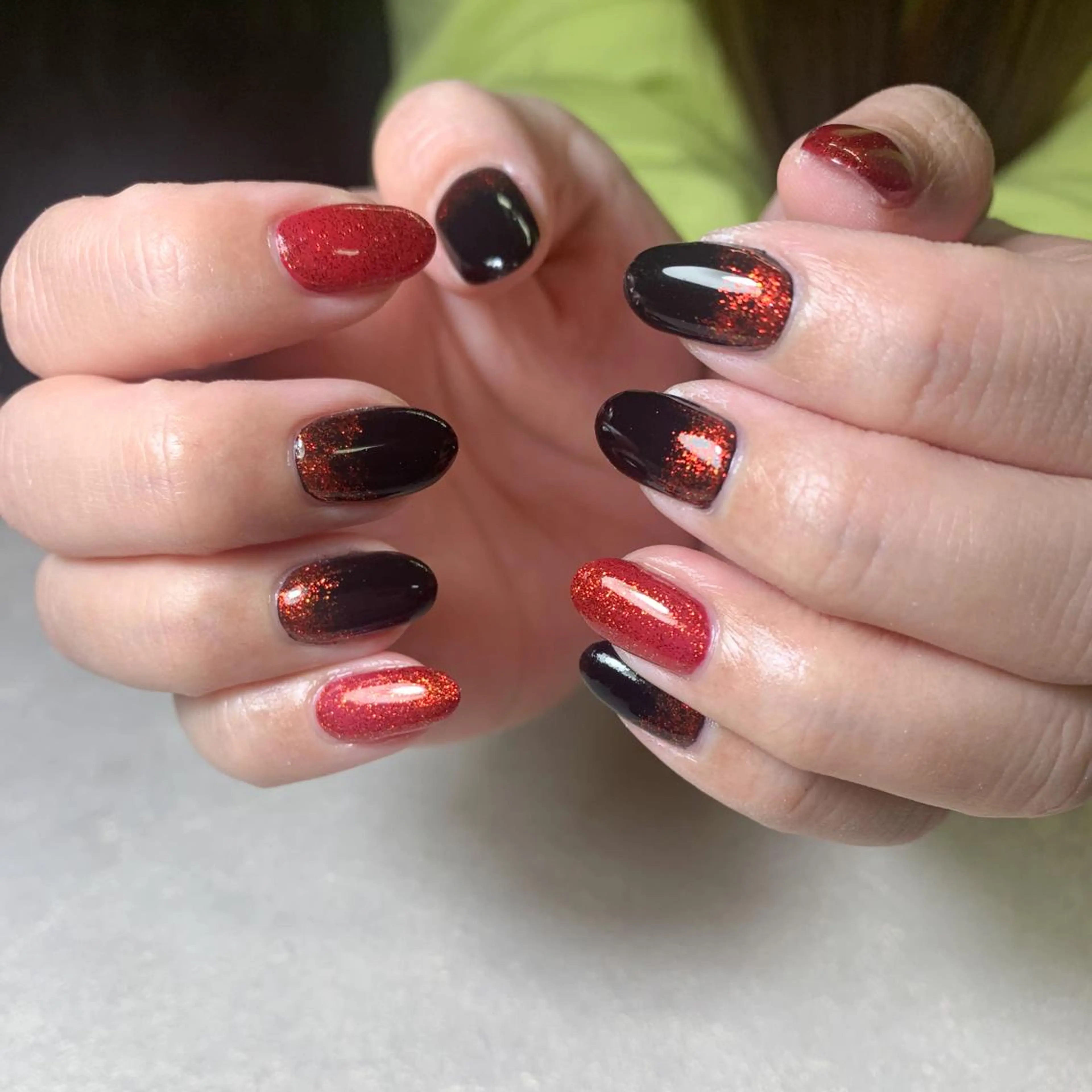 ネイル atelier　FIORITURA所属・FIORITURA aiのネイルデザイン