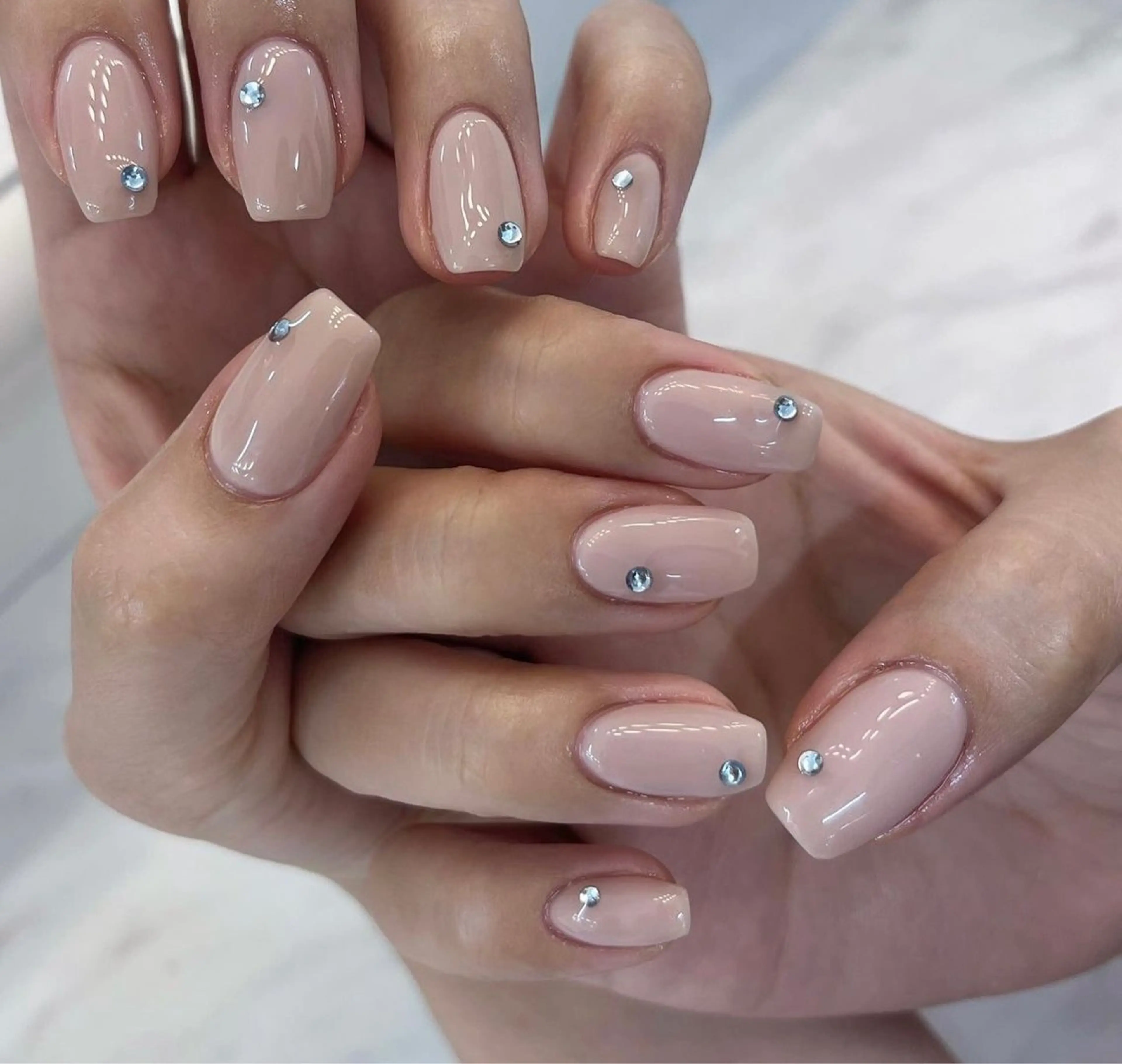 ネイル Miouミオン ネイルサロンのネイルデザイン