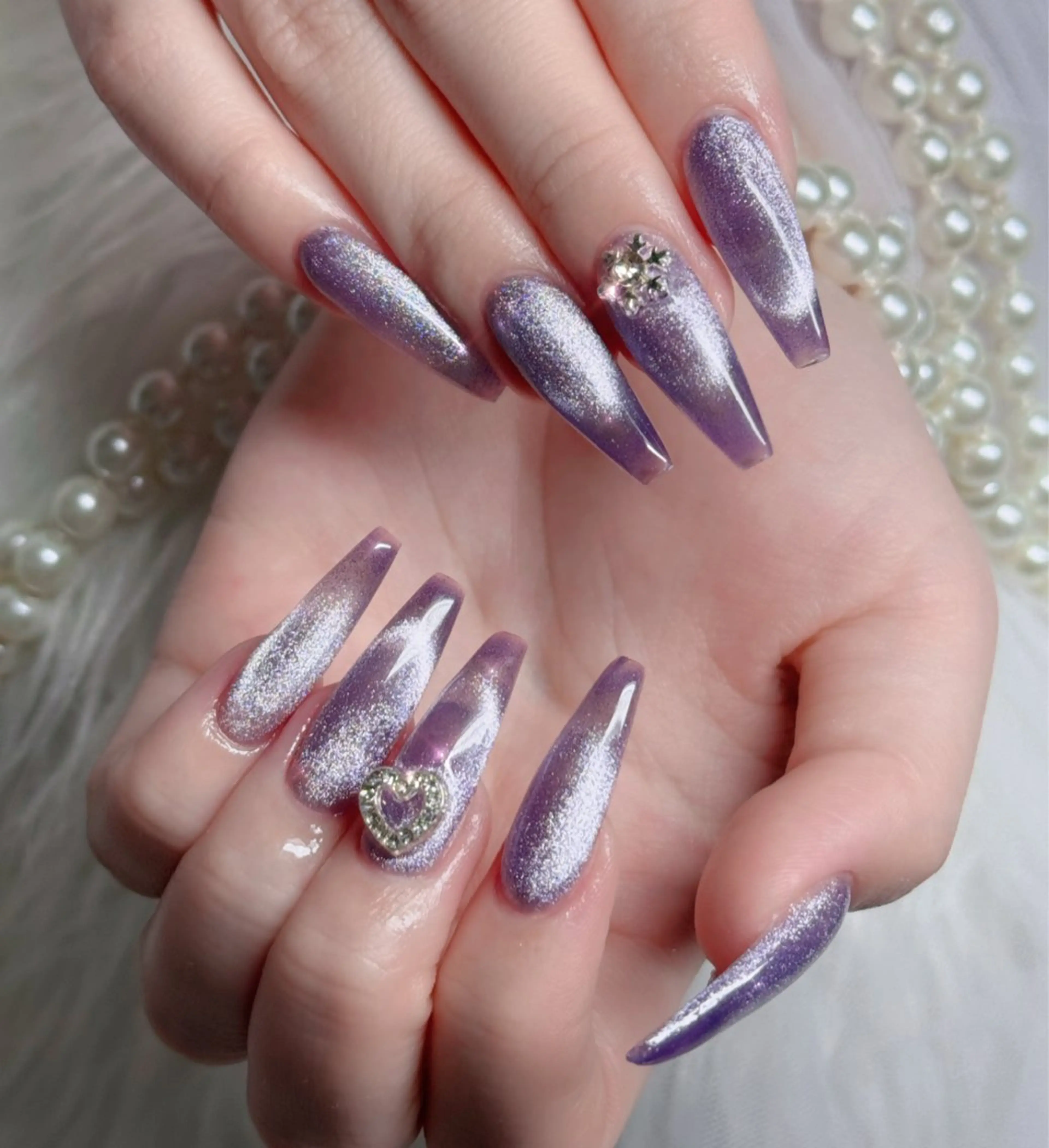 ネイル フレンチネイル ジェルネイル ガラスフレンチ ハロウィン ハート ハンドネイル H.baby Nail Salonのネイルデザイン