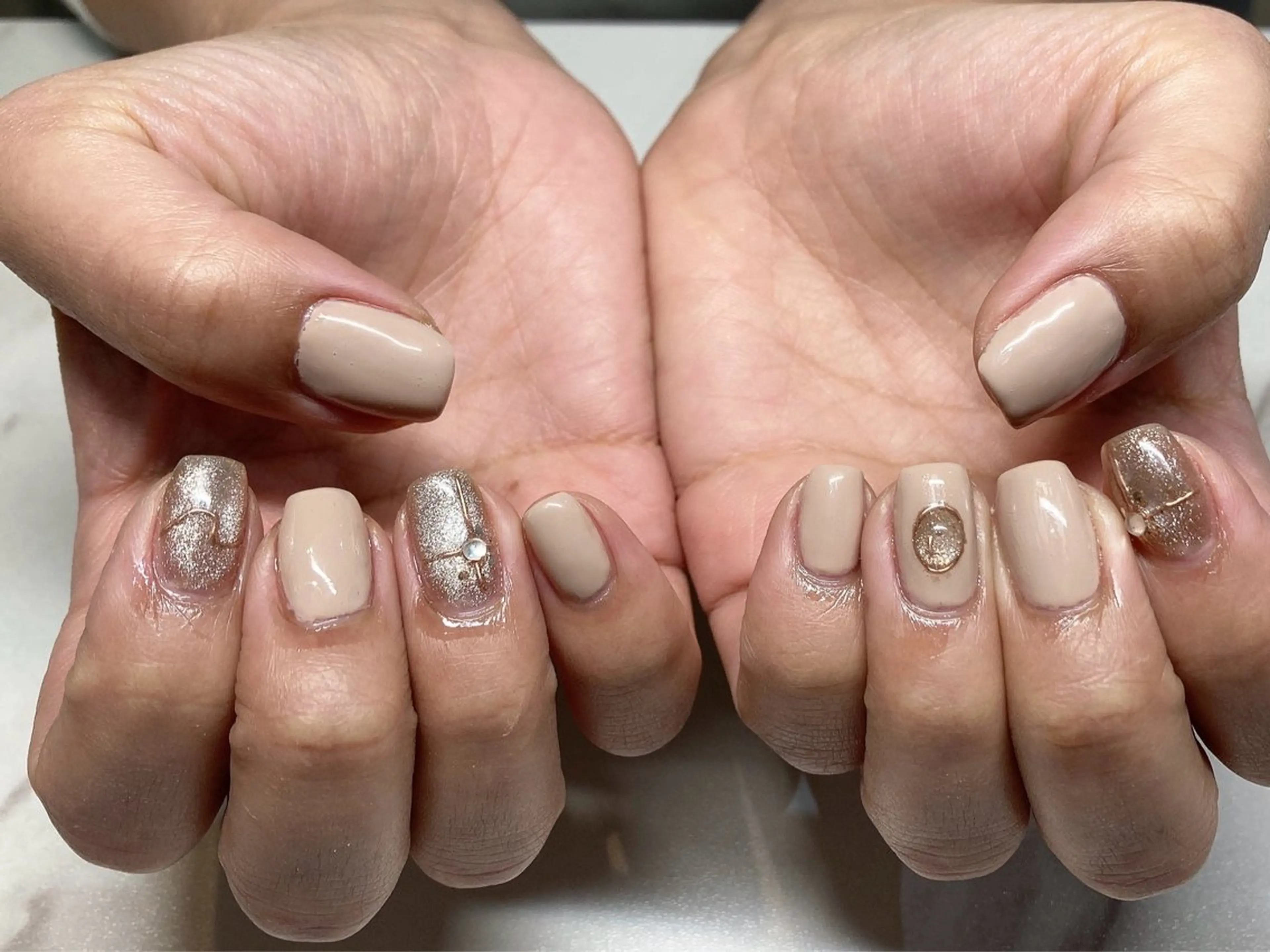 持ち込みデザイン90分 【両手4本】の写真