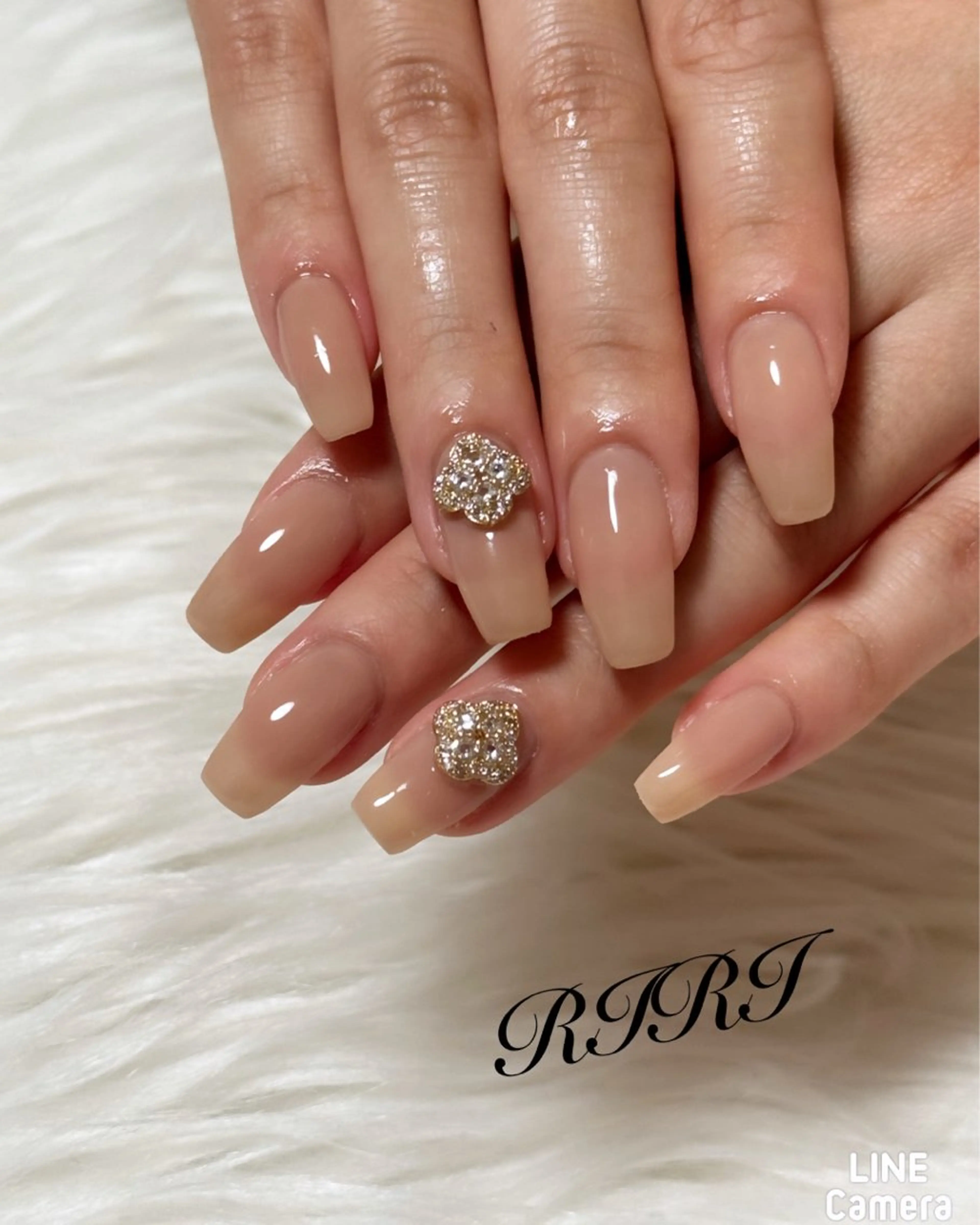 ネイル 入学式 ジェルネイル キラキラネイル 韓国ネイル オフィスネイル ハンドネイル riri オーナーのネイルデザイン