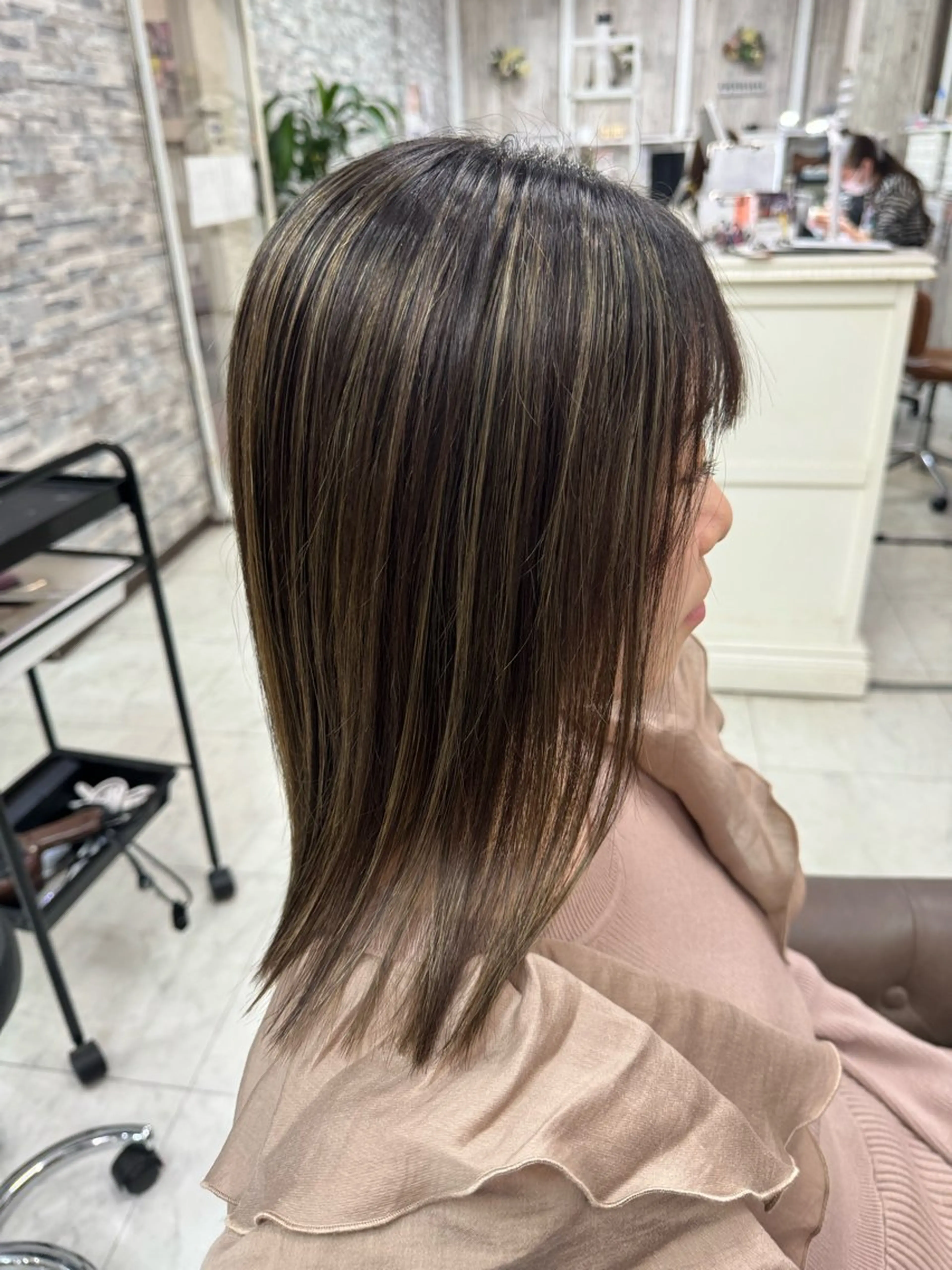 カラー ヘアカラー 土屋朱理/ ハイトーンカラーのヘアスタイル