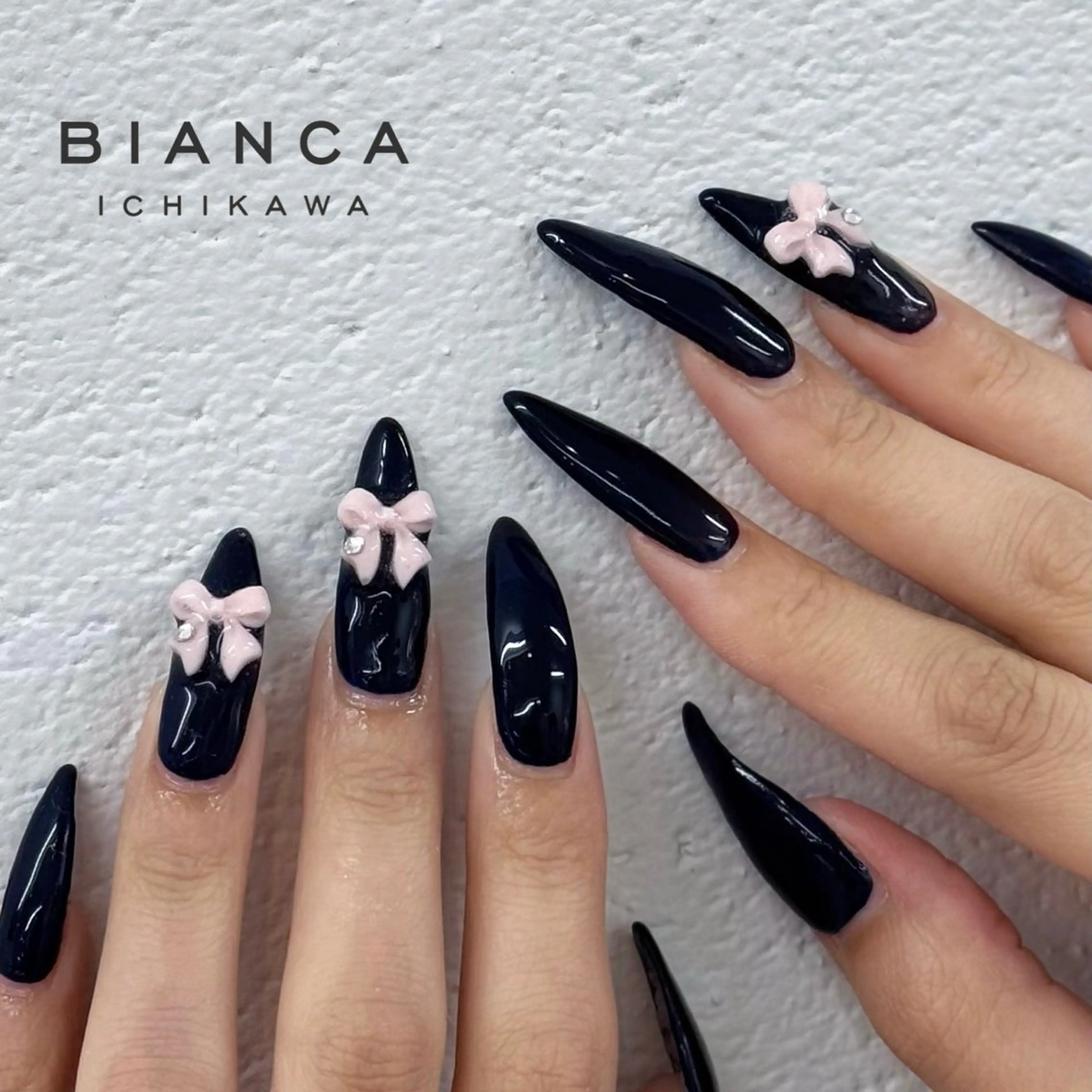 ネイル Bianca 石井🎀のネイルデザイン