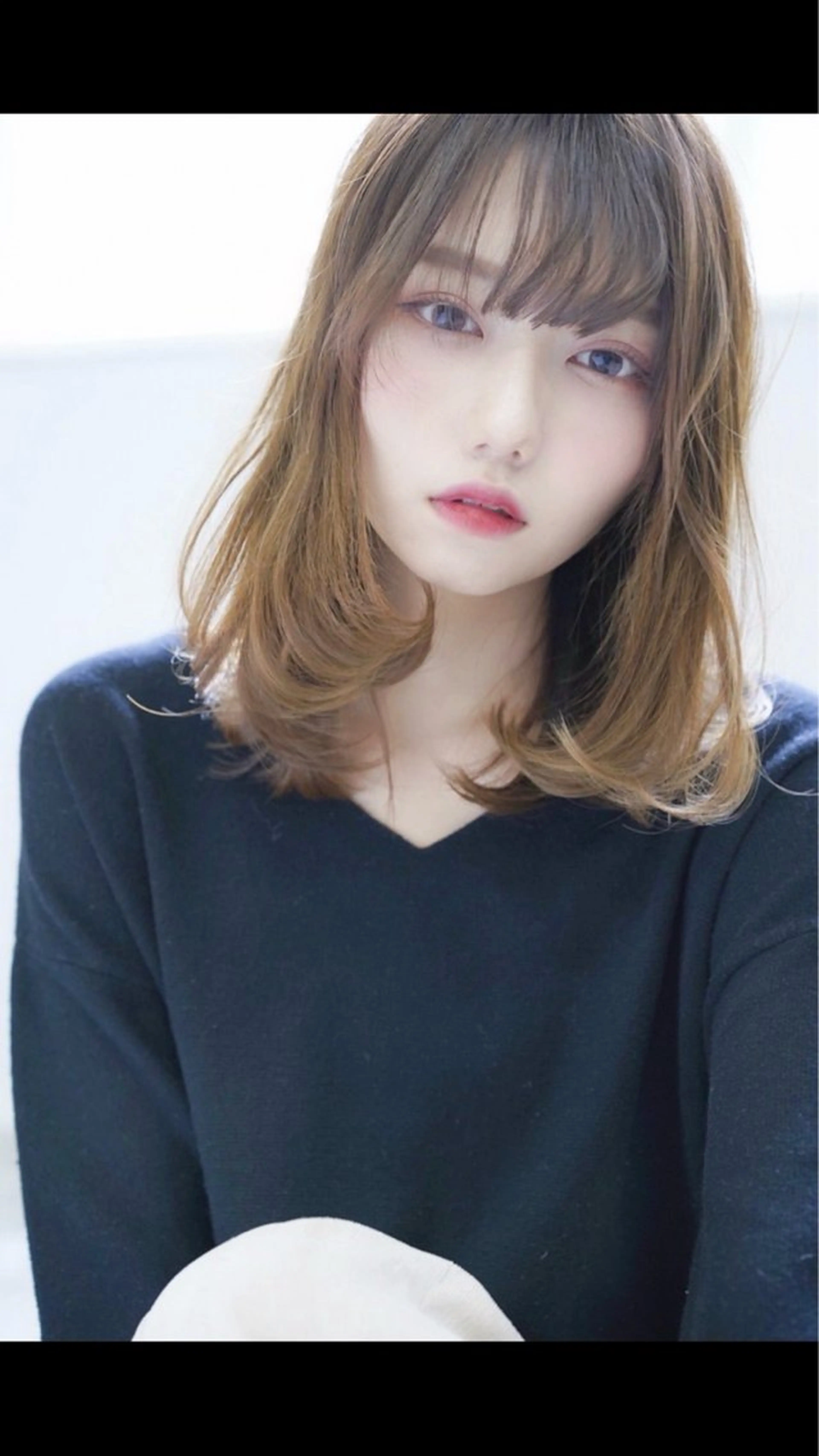 ロング 顔まわりレイヤー 顔周りカット ハイレイヤー レイヤーカット ローレイヤー レイヤーカット/ 縮毛矯正/海音のヘアスタイル