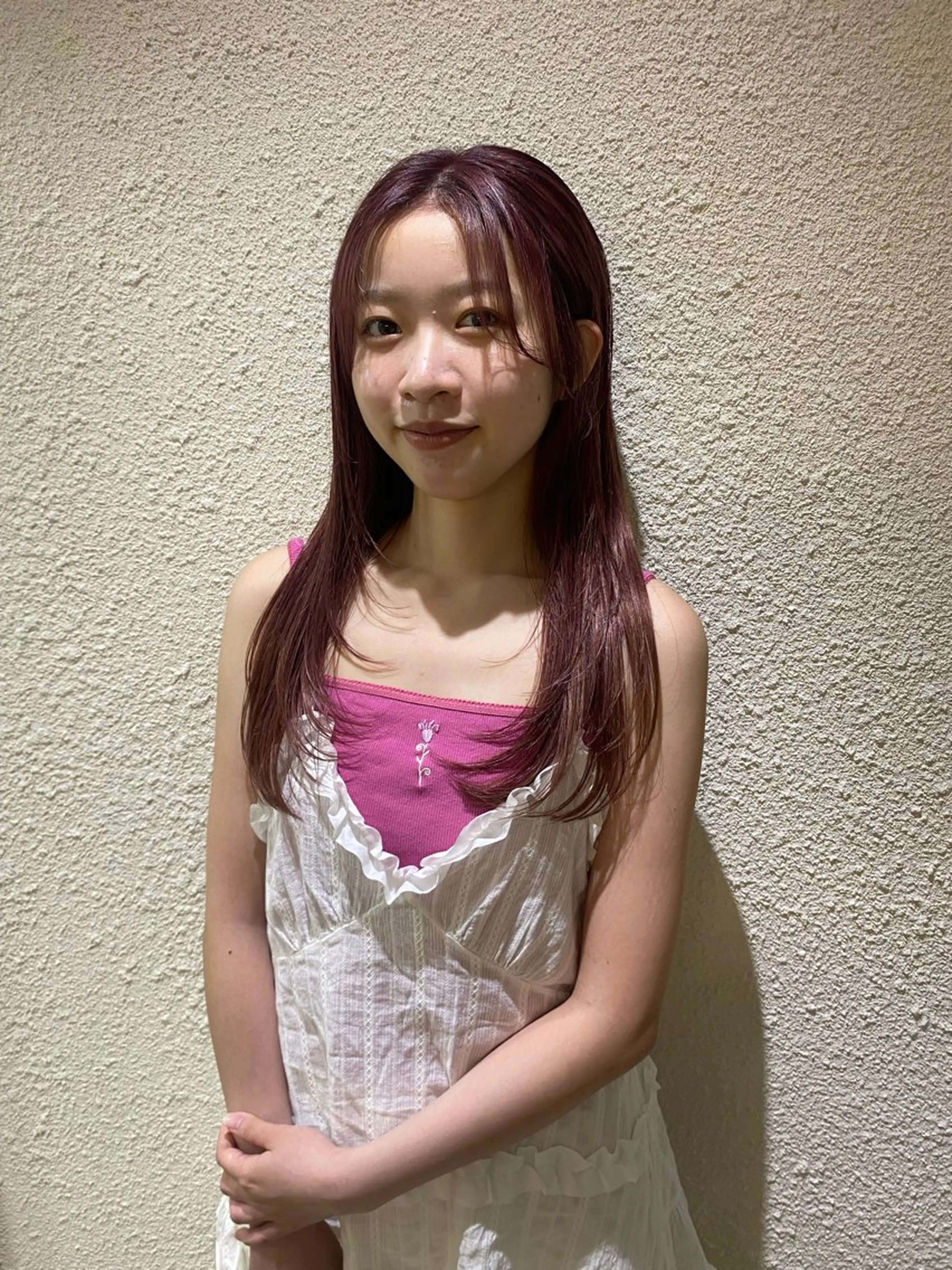 ロング カラー ピンクカラー ヘアカラー que所属・que/清水 未蘭のヘアスタイル