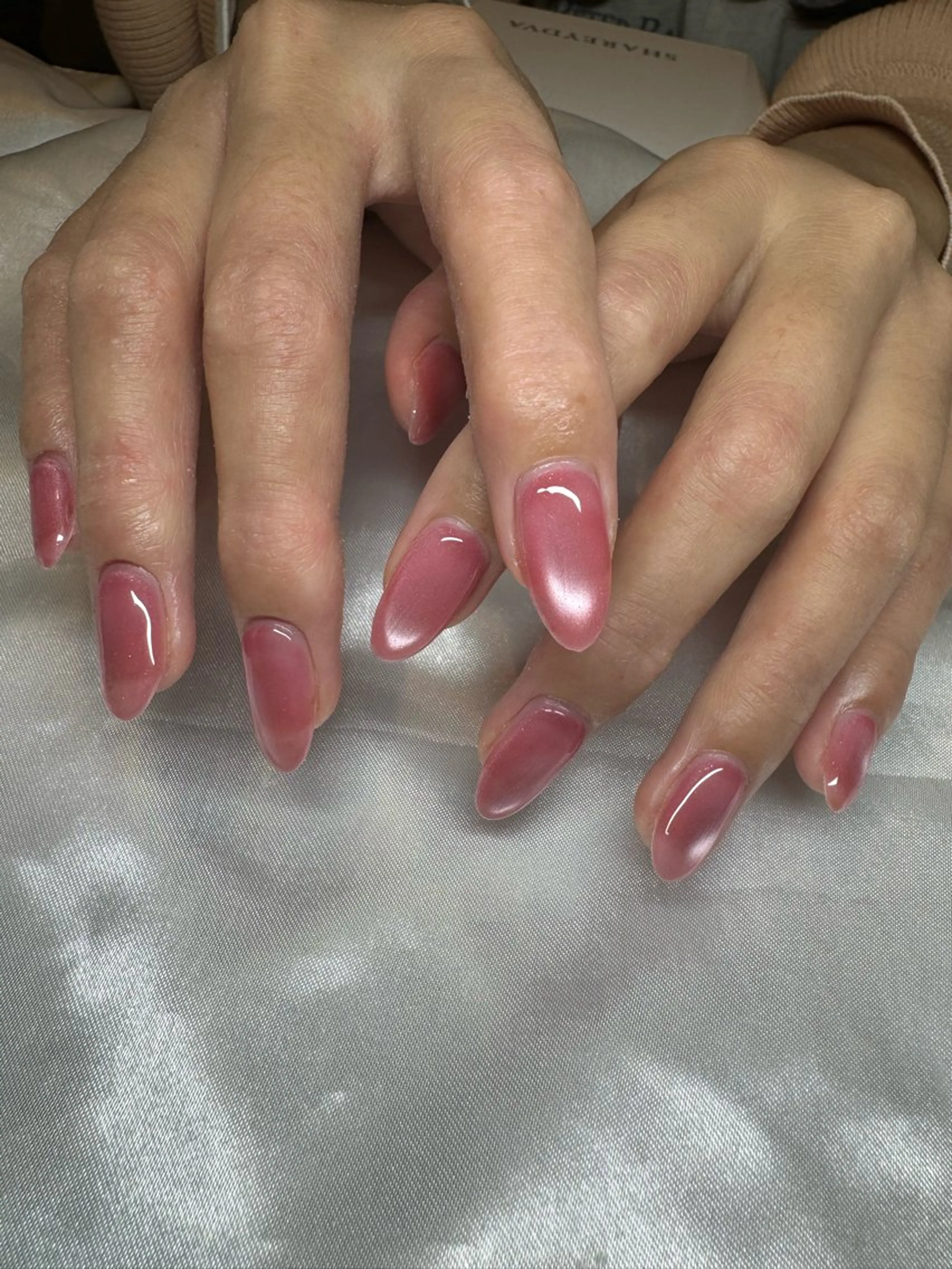 ネイル ハンドネイル 濱岡 咲のネイルデザイン