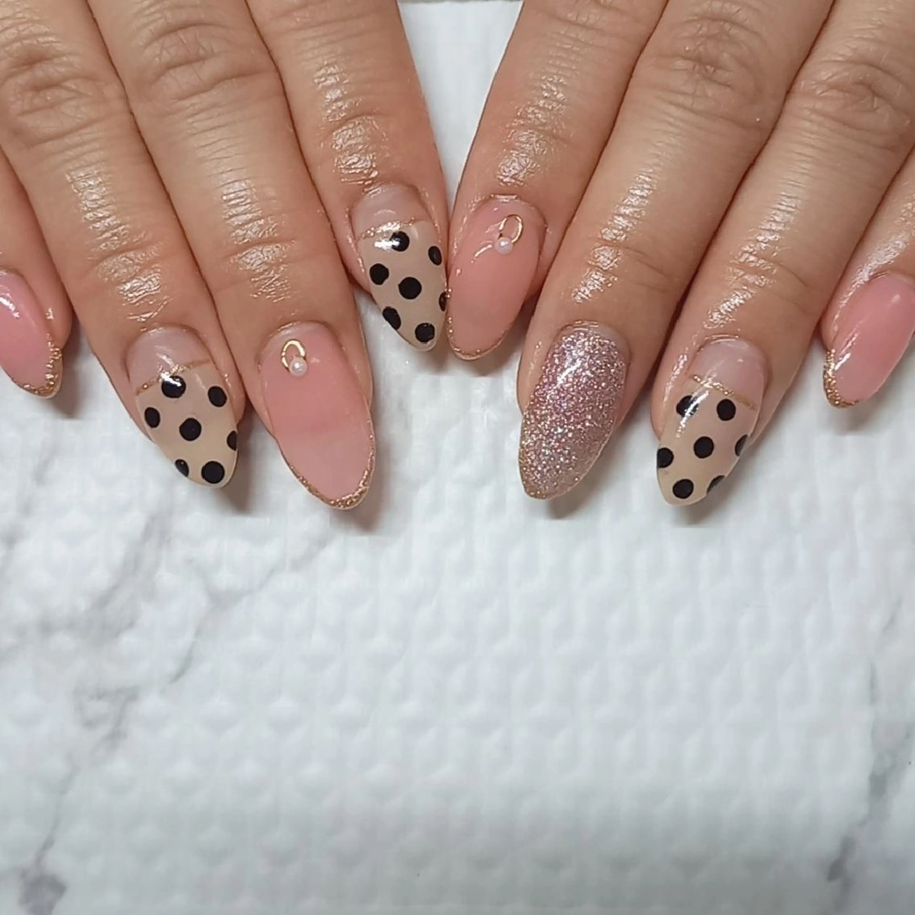 ネイル アニマル柄 べっ甲ネイル ドット フットネイル グリーン Lily Roseスタッフ一同のマツエク・マツパデザイン