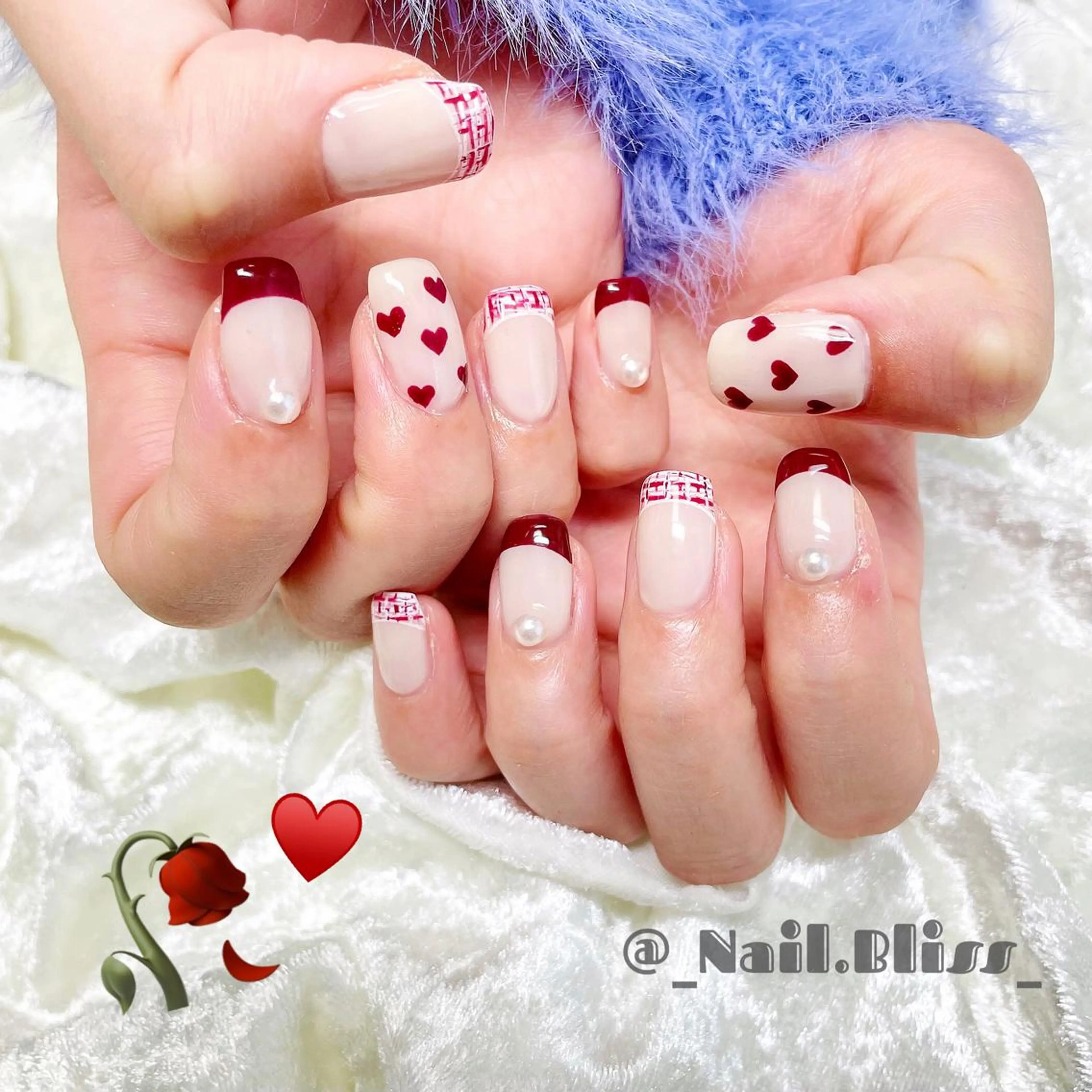 ネイル ガーリー ハンドネイル NAIL BLISSのネイルデザイン