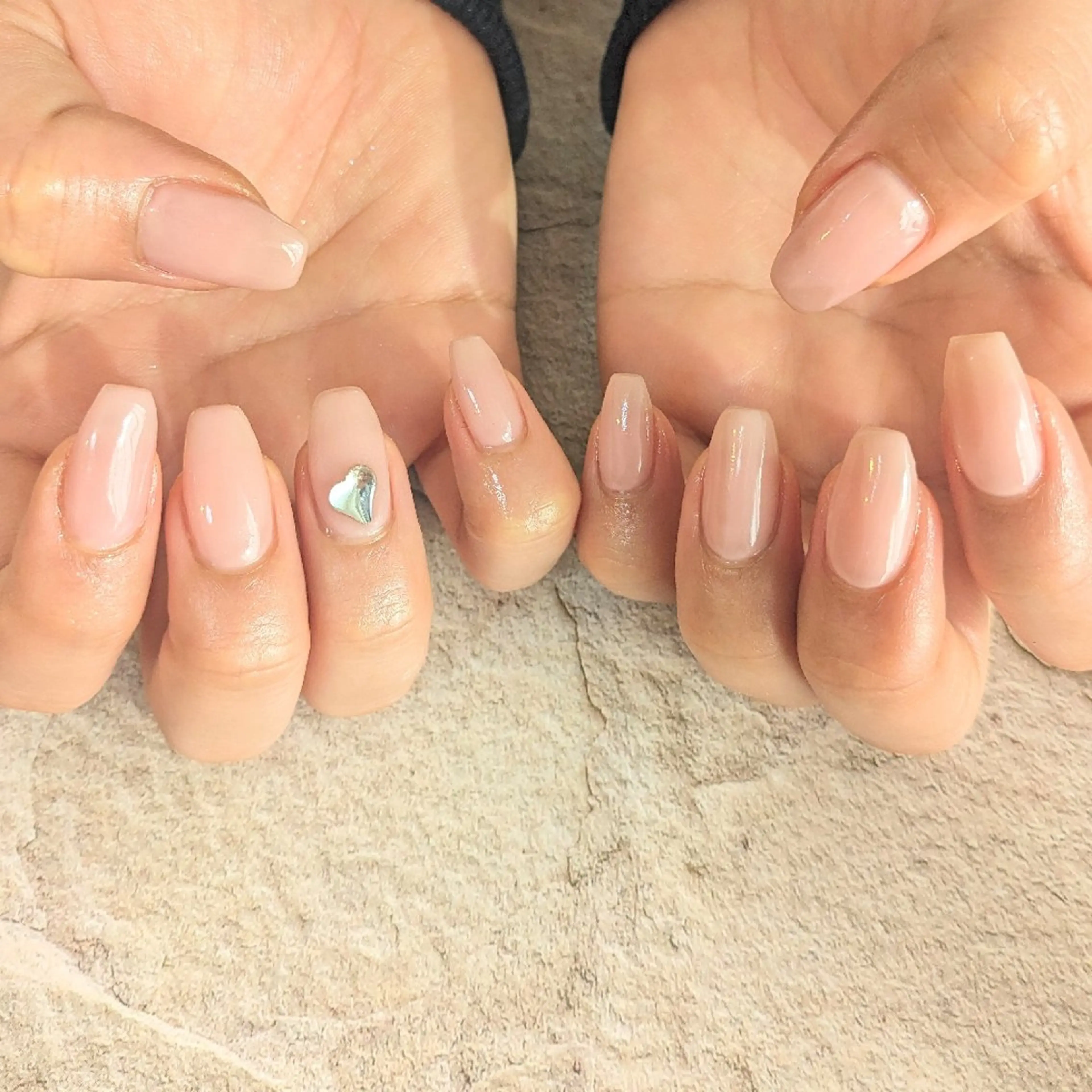 ネイル ｱｲﾗｯｼｭ ﾈｲﾙ ｻﾛﾝ つけるのマツエク・マツパデザイン