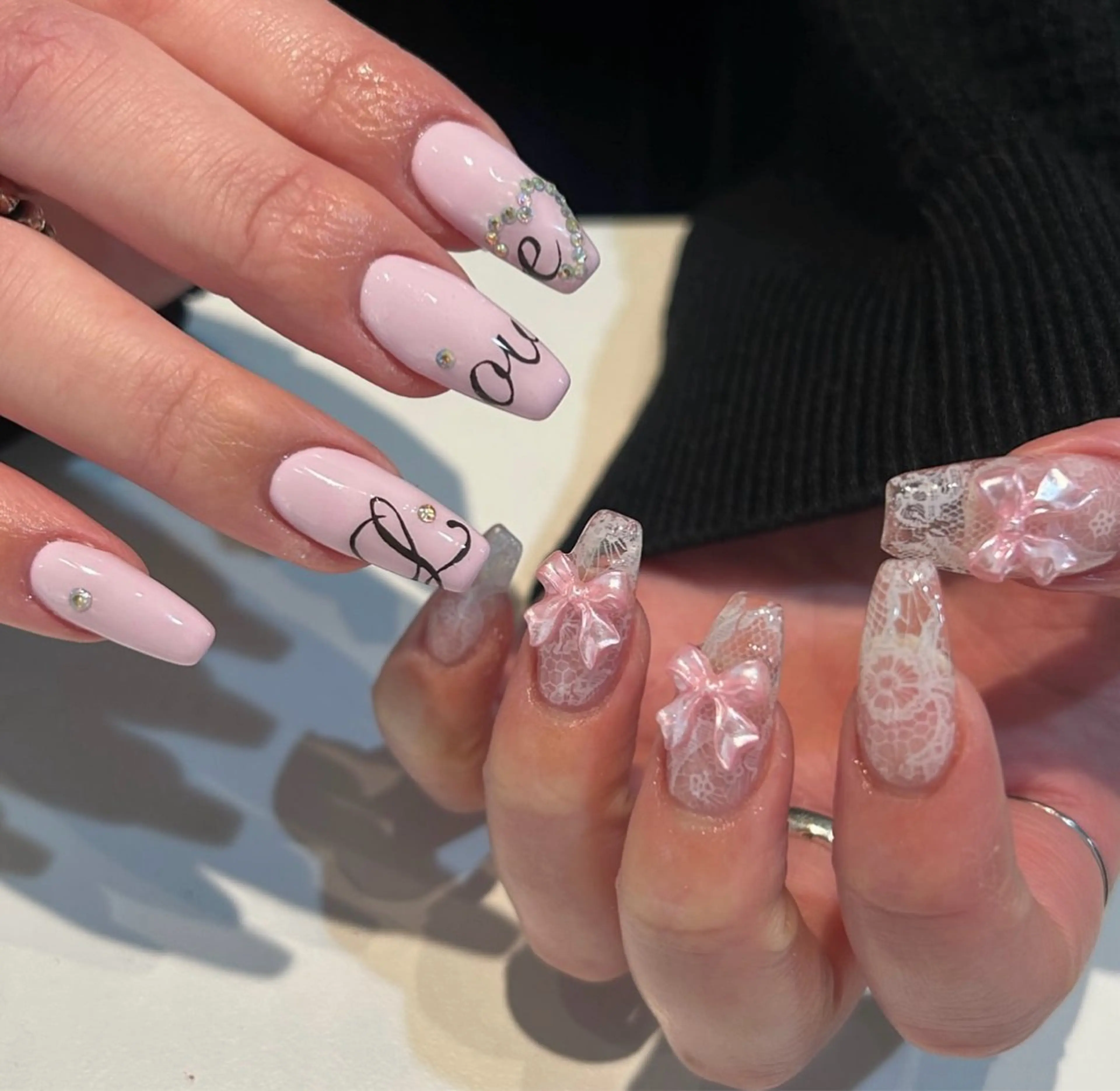 ネイル グラデーション キラキラネイル ワンカラーネイル 冬ネイル Jenn Nail Salonのネイルデザイン