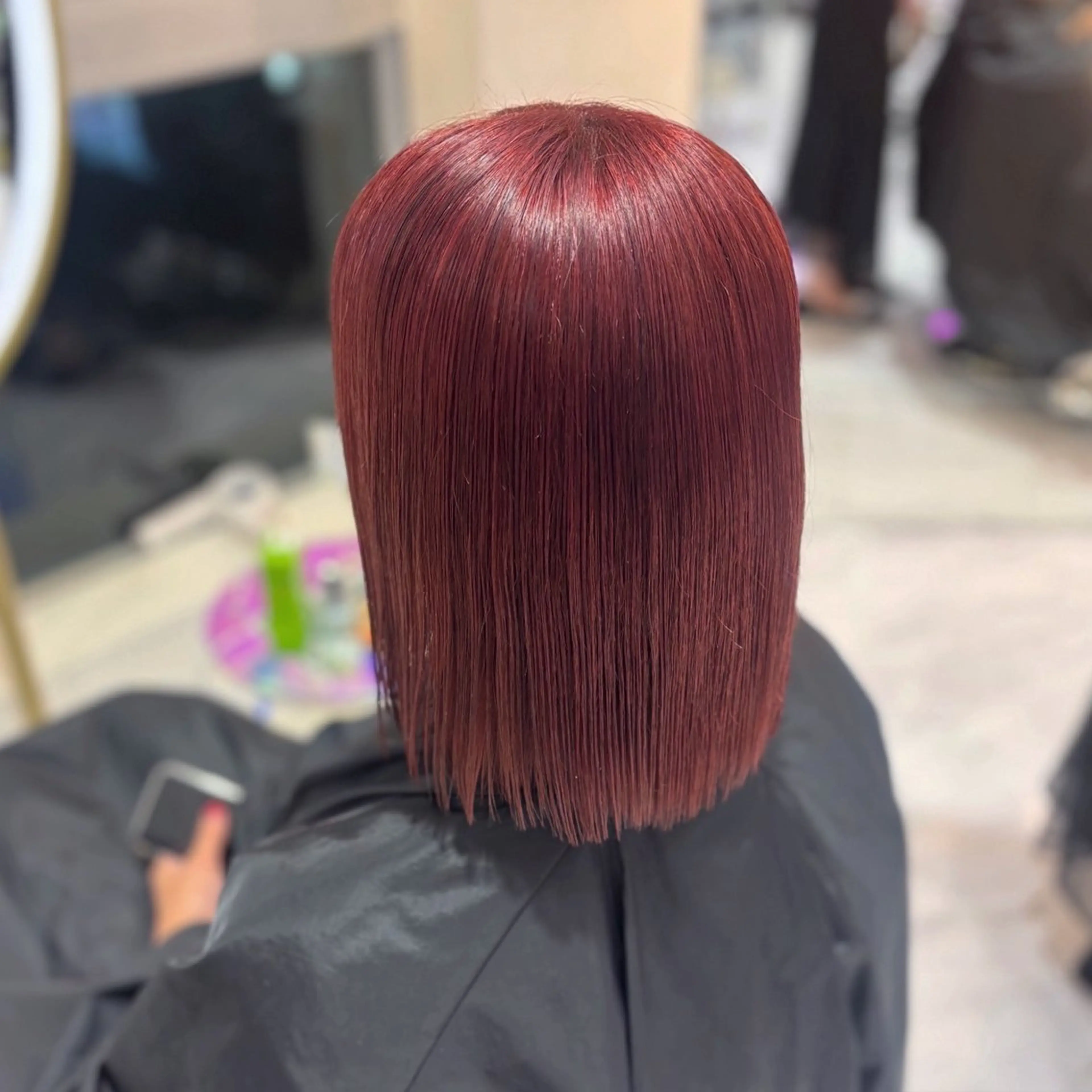 ミディアム カラー ブリーチ ボルドーカラー ボブ トリートメント カット ヘアカラー Ayu🍯/名駅/ブ リーチカラー/ヘアメのヘアスタイル