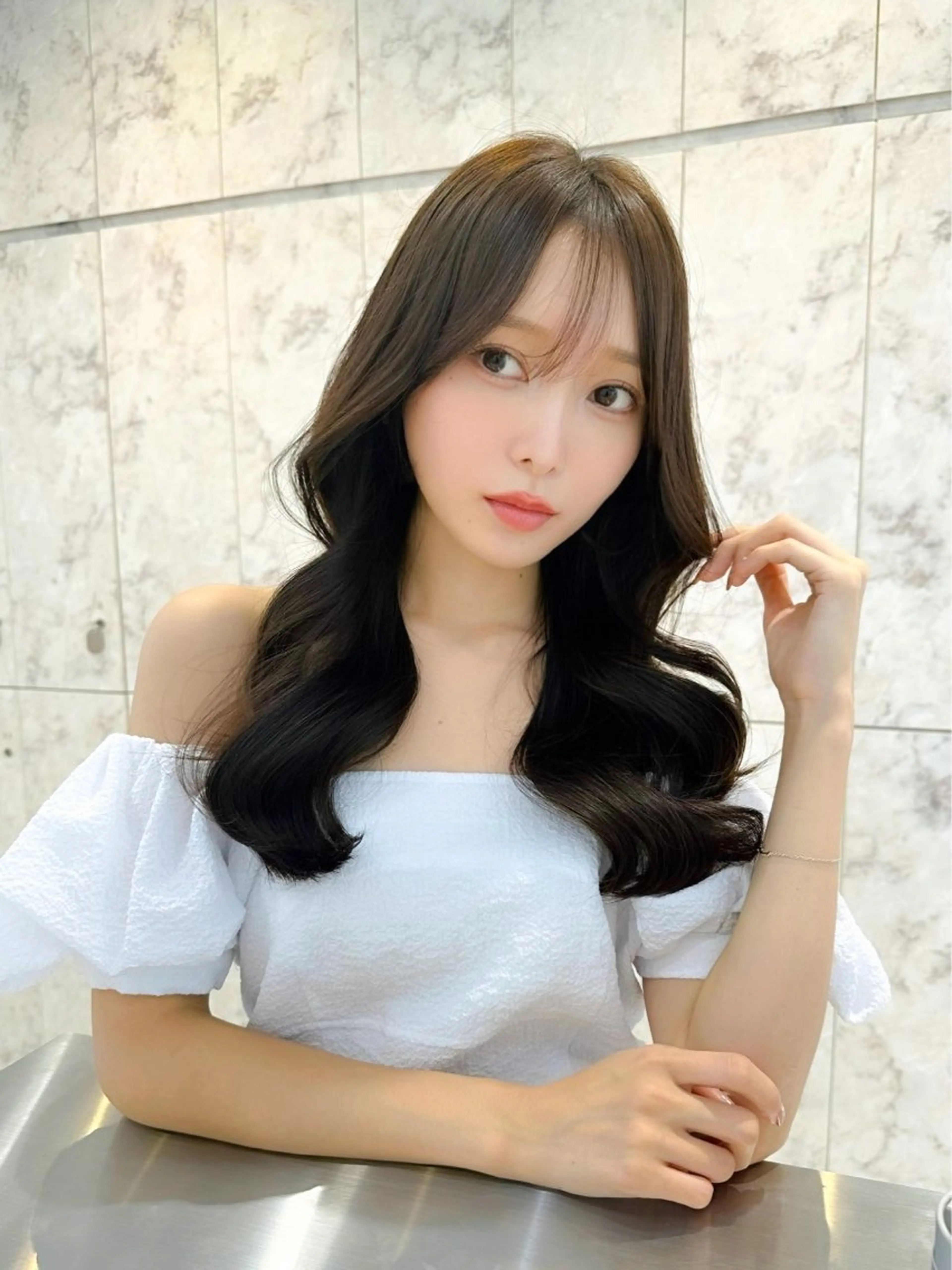 セミロング カラー カット ヘアカラー トリートメント ヘッドスパ 髪質改善/韓国ヘア レイヤー/新宿/ロミのヘアスタイル