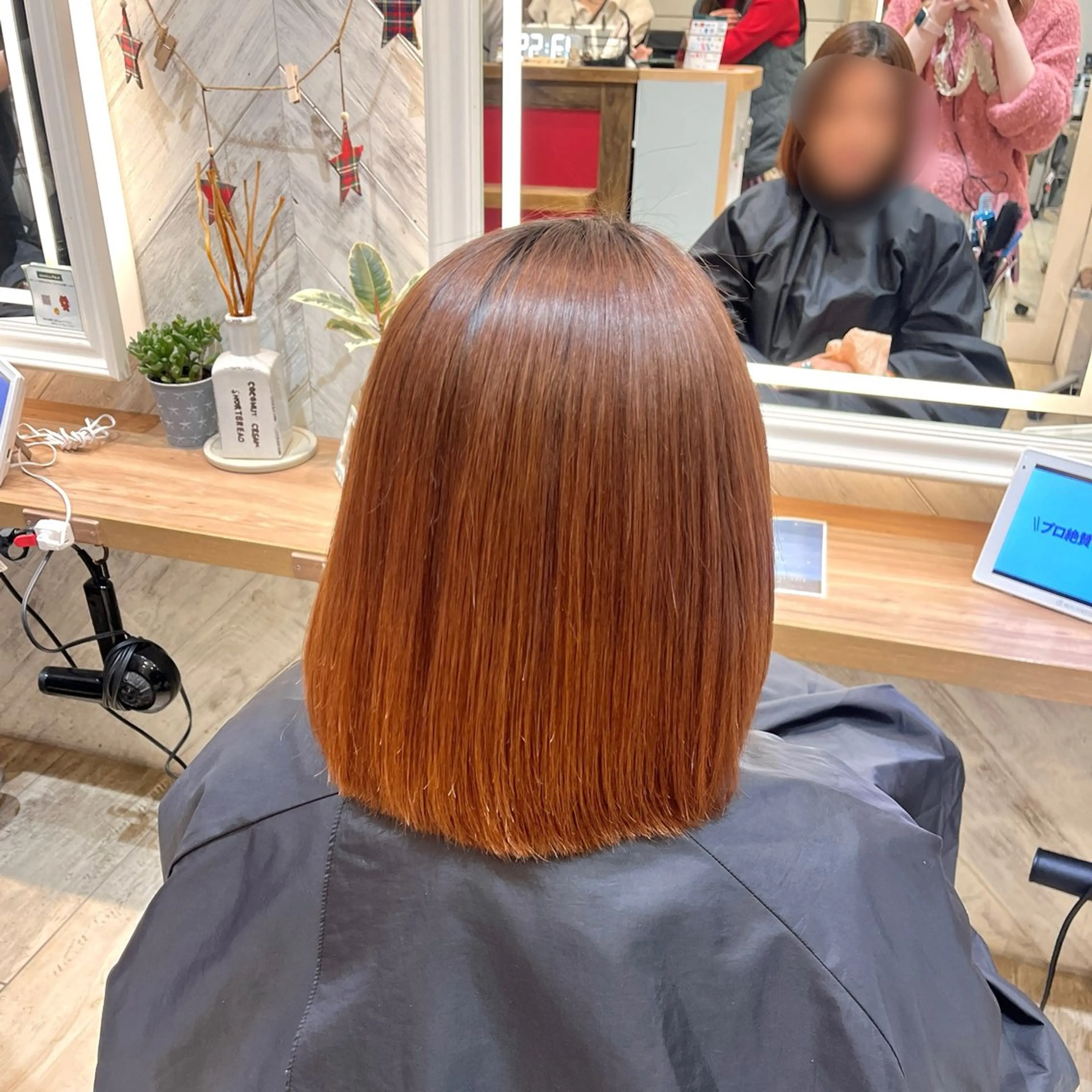 セミロング 縮毛矯正 韓国レイヤー 暖色カラー/さくらのヘアスタイル