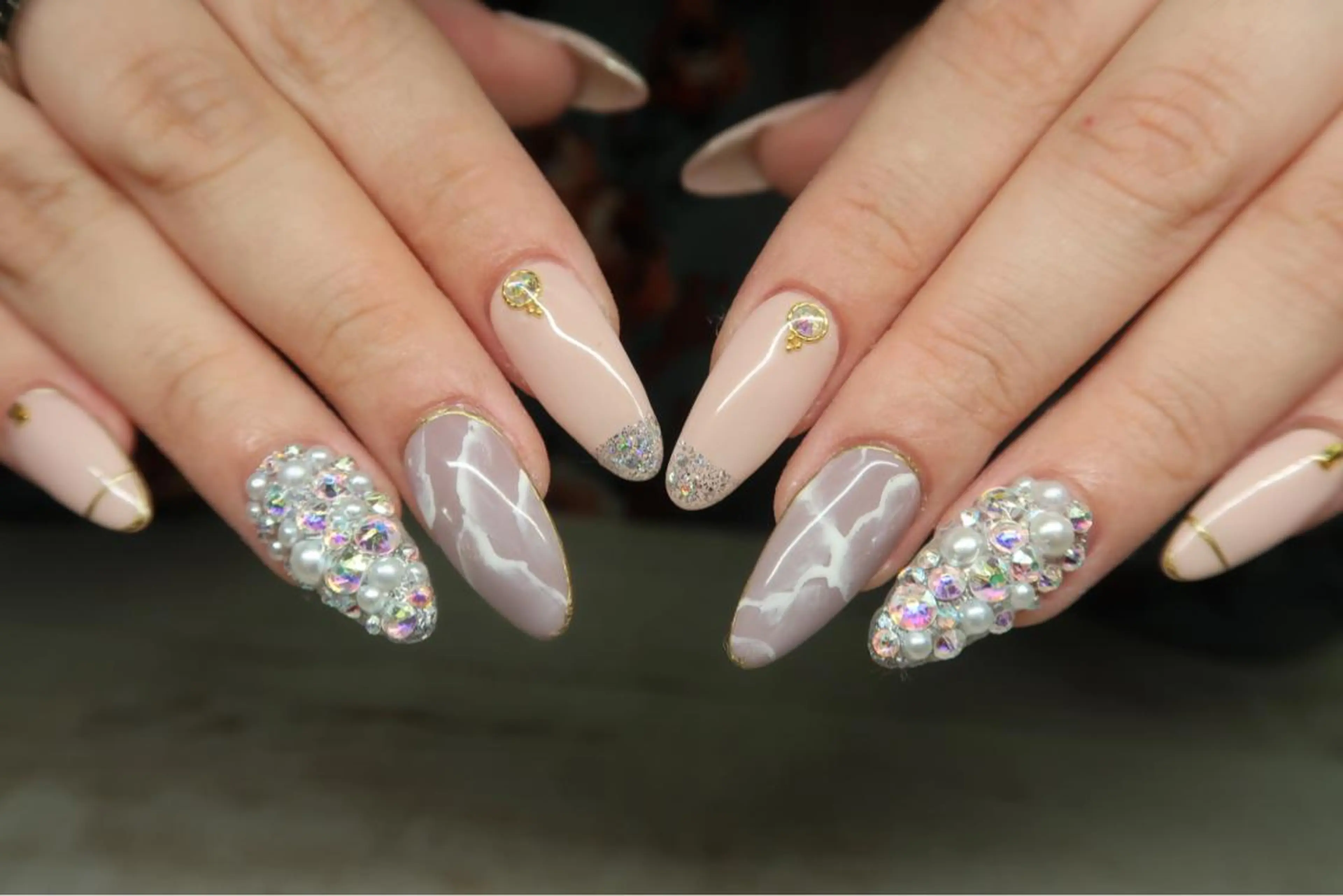 ネイル ハンドネイル Fielia momoのネイルデザイン