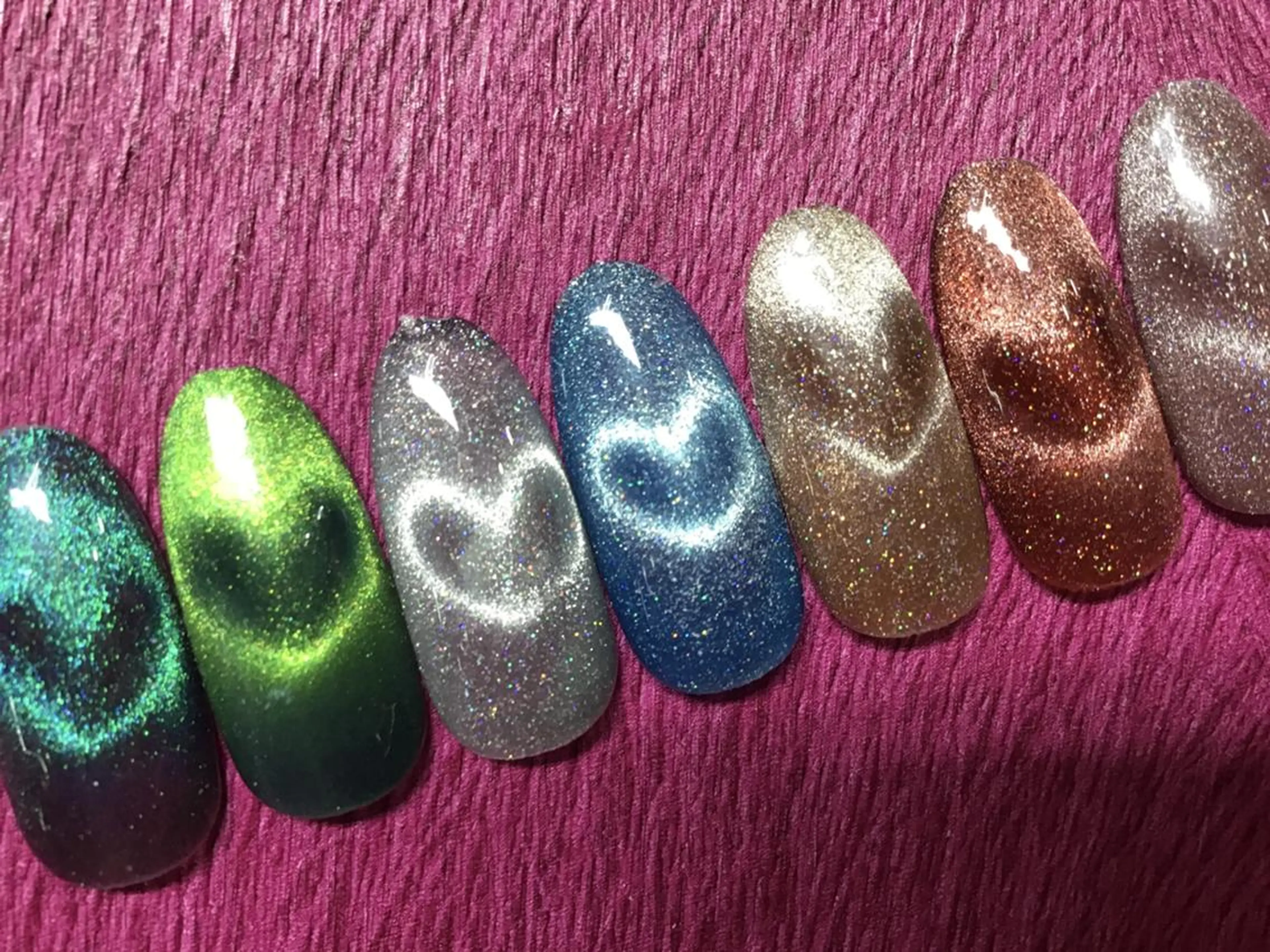 ネイル アートネイル フットネイル フレンチネイル ジェルネイル ハート マグネットネイル💛 Hayakawaのネイルデザイン