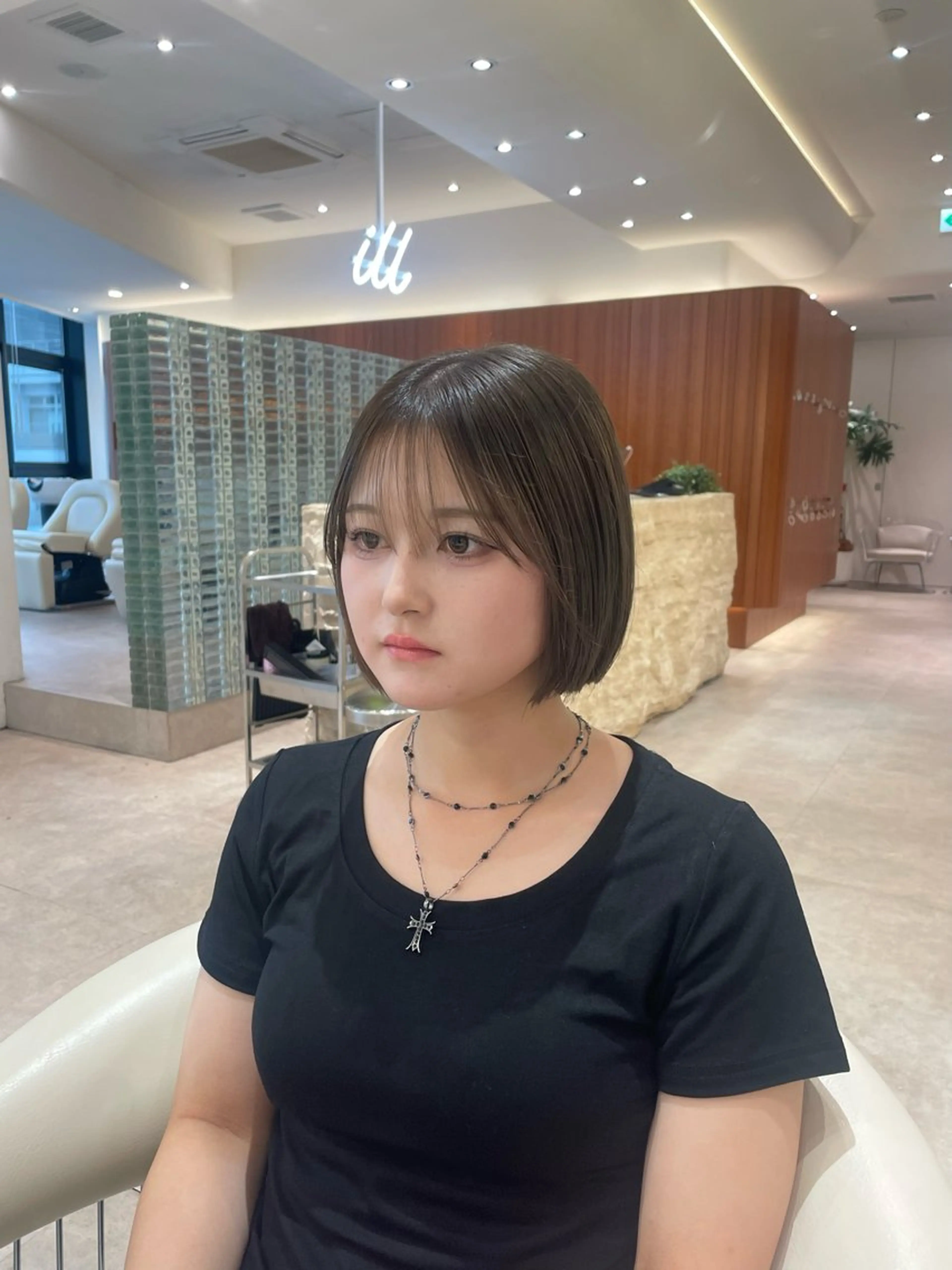 ミディアム カラー 渋谷/レイヤーボブ・ 透明感カラーしょうごのヘアスタイル