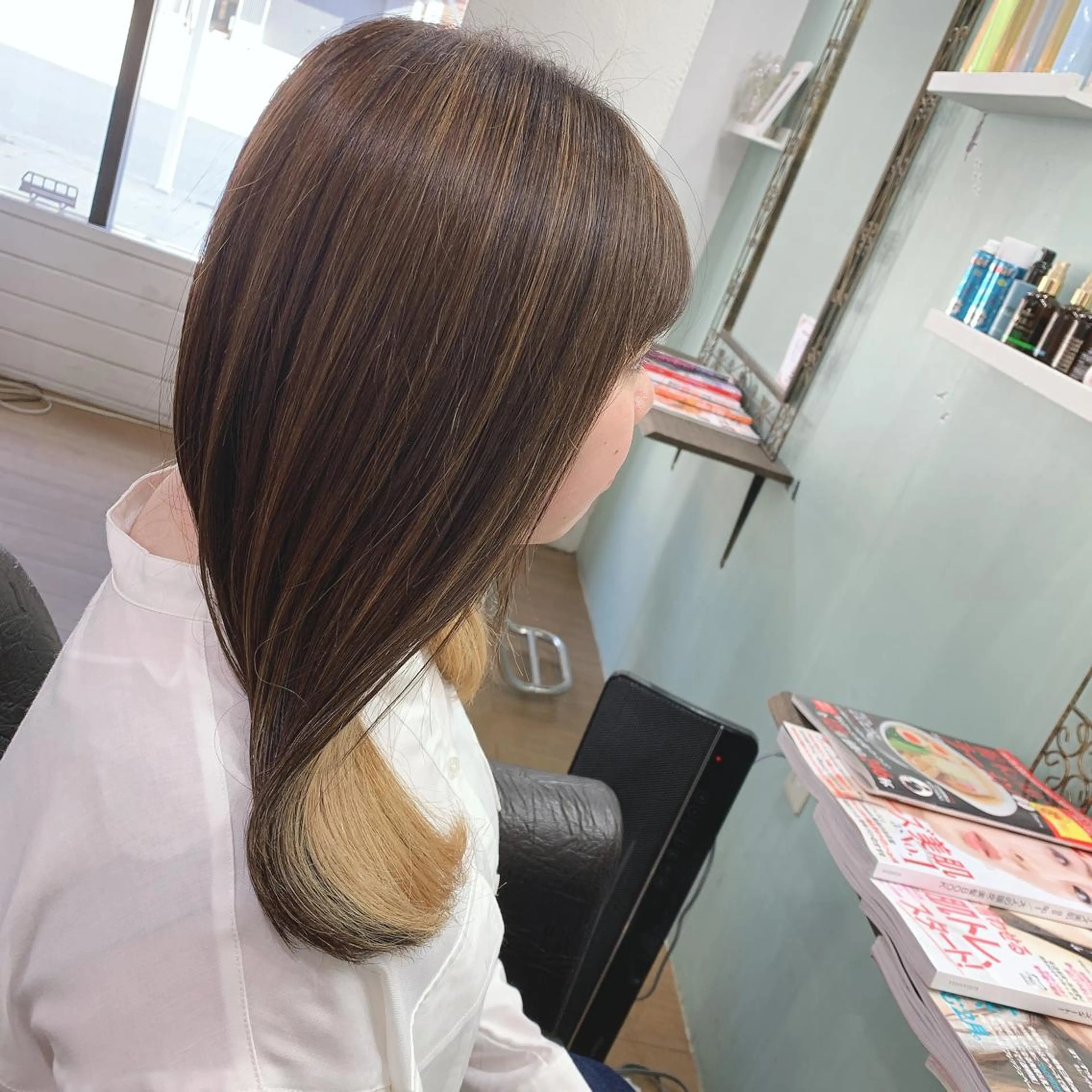 ロング R ri R takagiのヘアスタイル