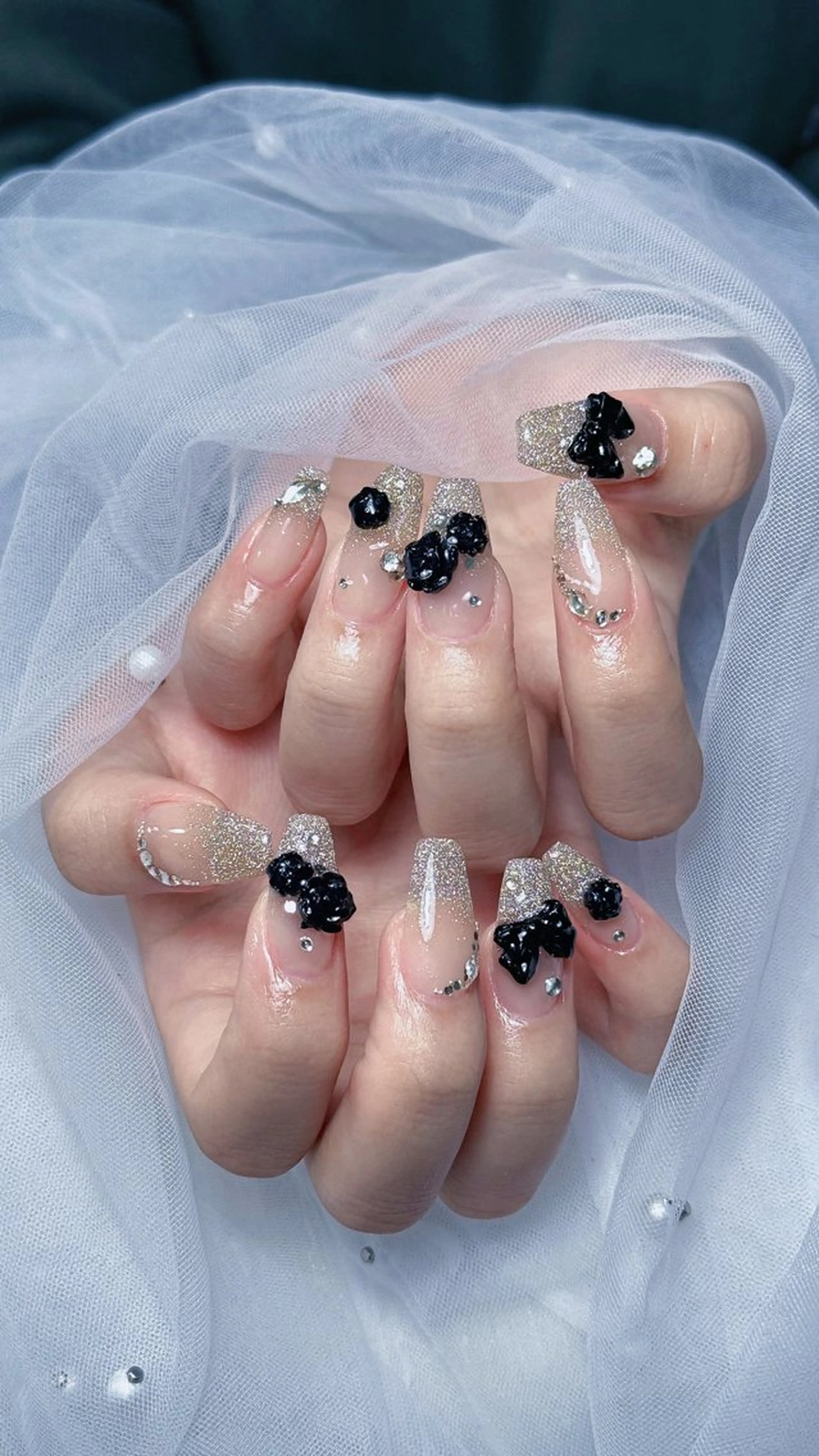 ネイル アートネイル フレンチネイル ジェルネイル キラキラネイル ニュアンスネイル Ryu Nail Studio所属・Ryu Nail YukiChanのネイルデザイン