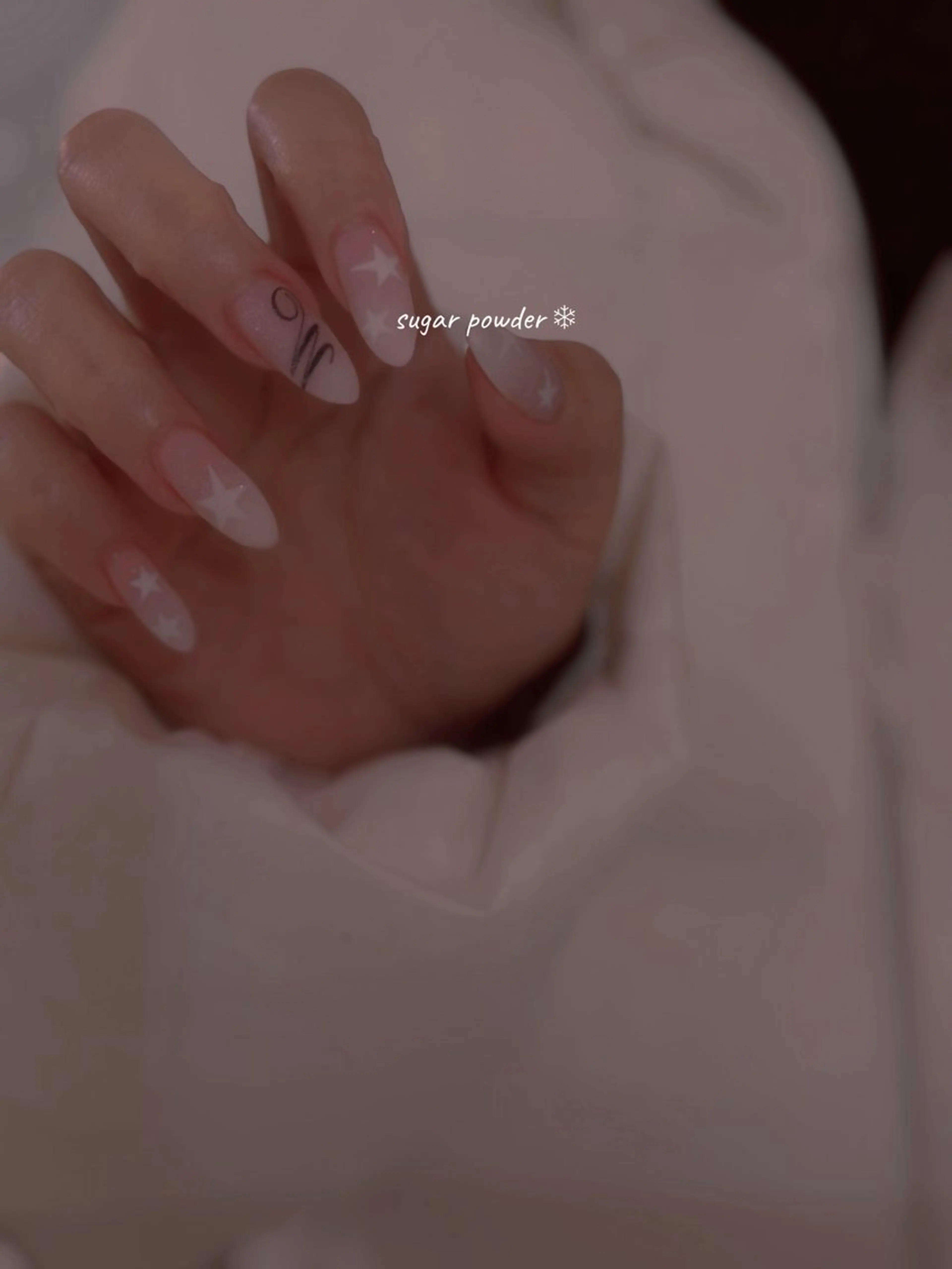 ネイル Lua.nail所属・🫧Lua.nail 🍒emuのネイルデザイン